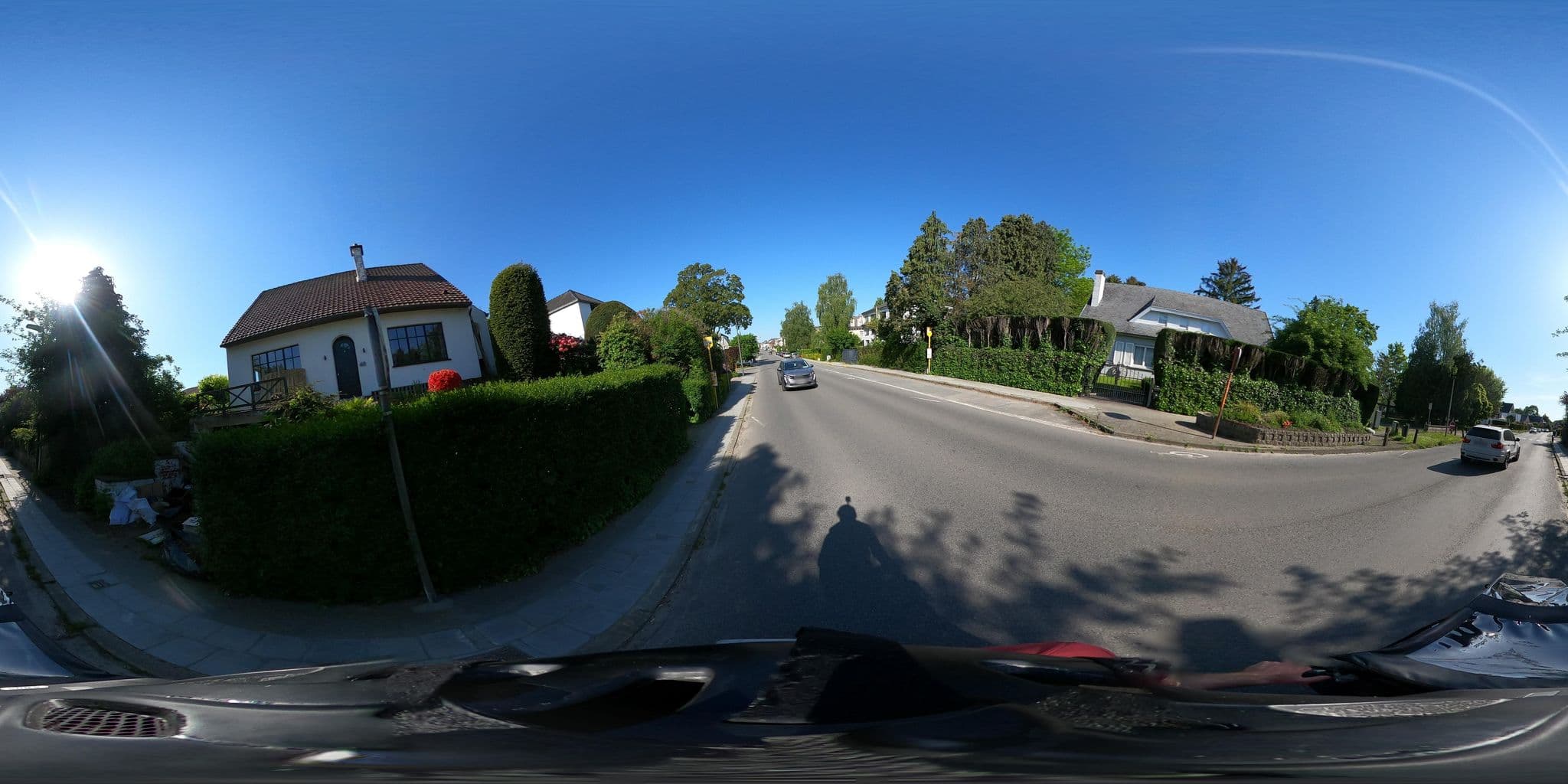 Street view near Dans Mon Lit :D, Waterloo — © emerzh (CC BY-SA · Mapillary)