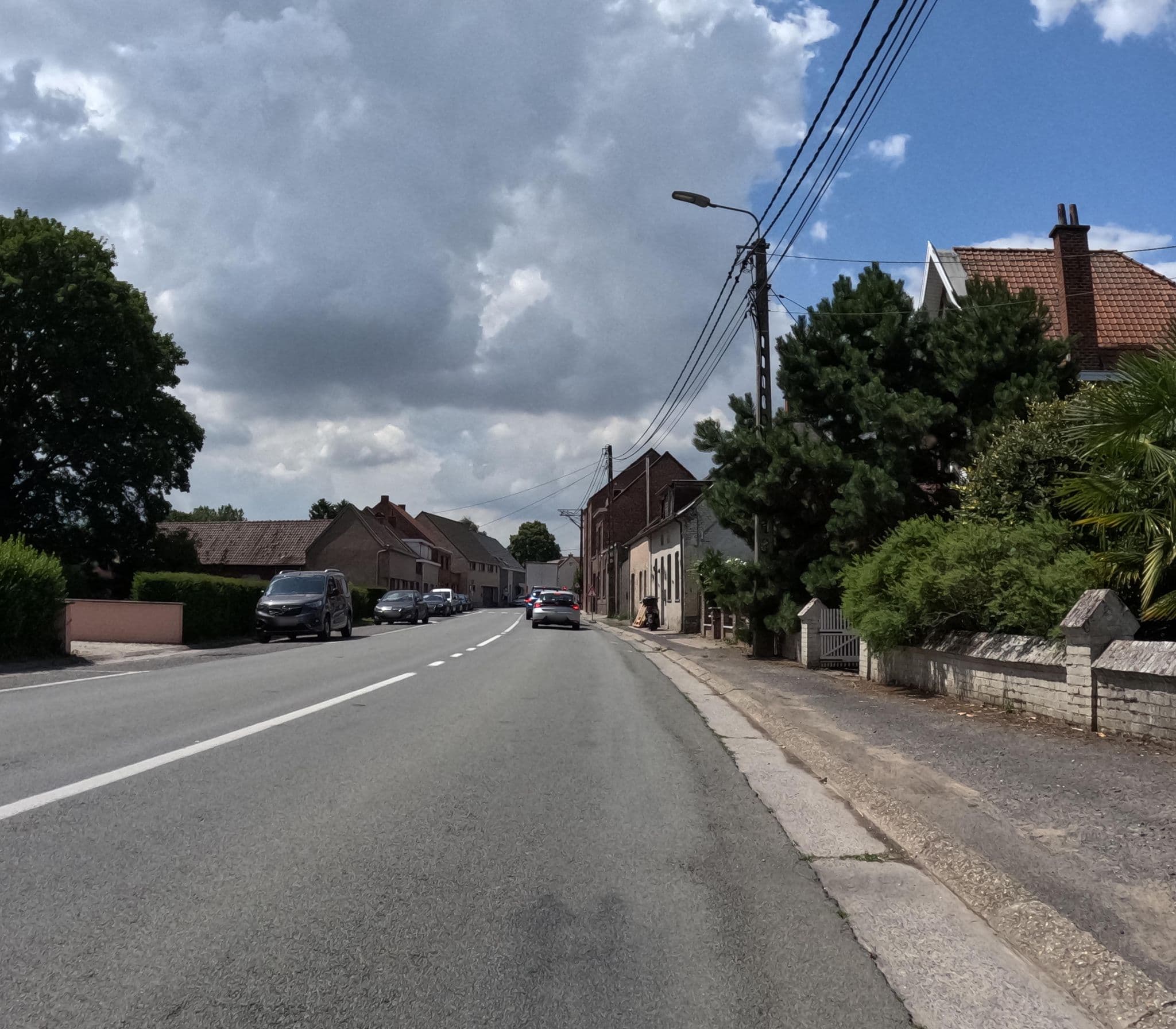 Street view near B&B Chateau Bagatelle, Anseroeul — © jygpronse (CC BY-SA · Mapillary)