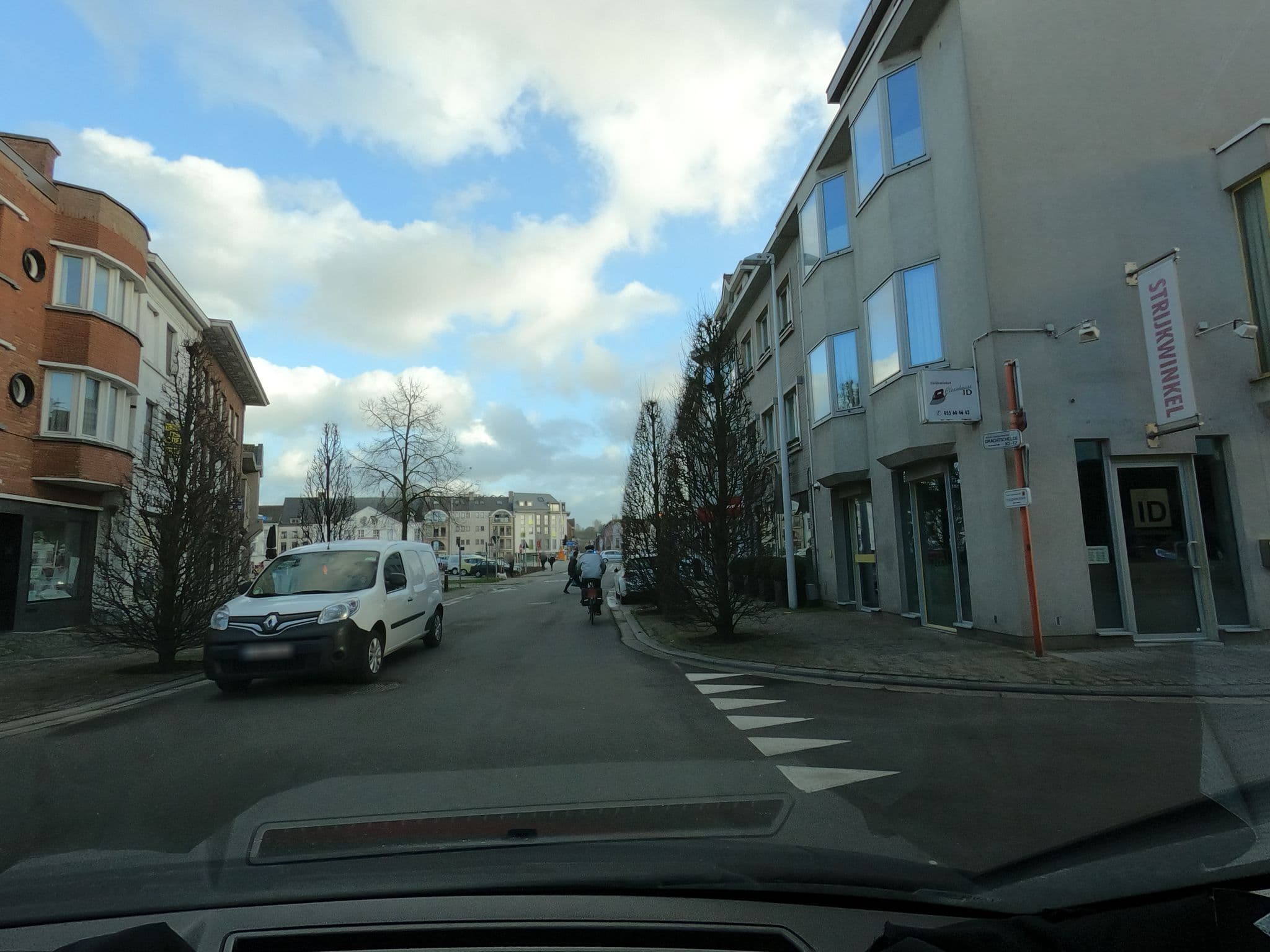 Street view near Da Vinci, Oudenaarde — © filipc (CC BY-SA · Mapillary)