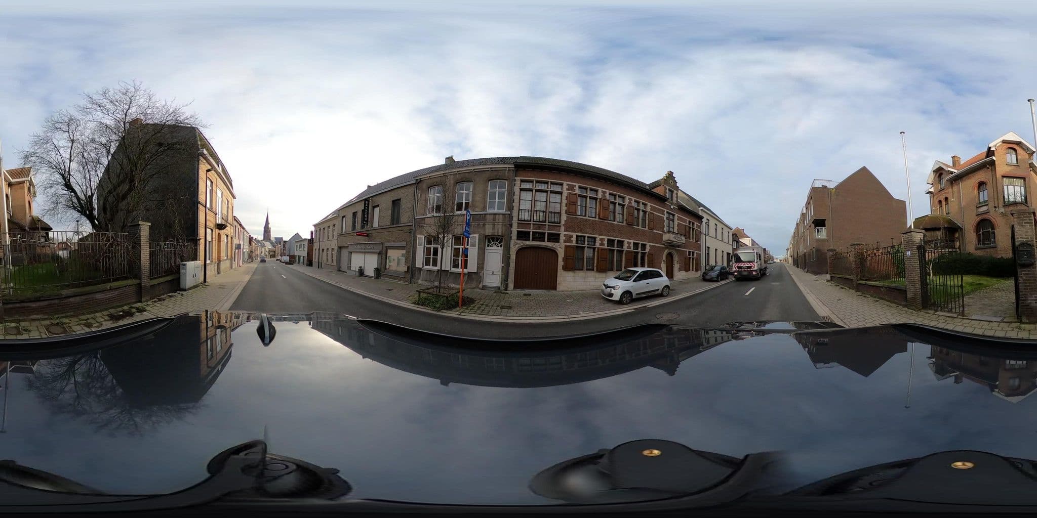 Street view near L'Art Qui Dort, Kruishoutem — © thibaultr (CC BY-SA · Mapillary)