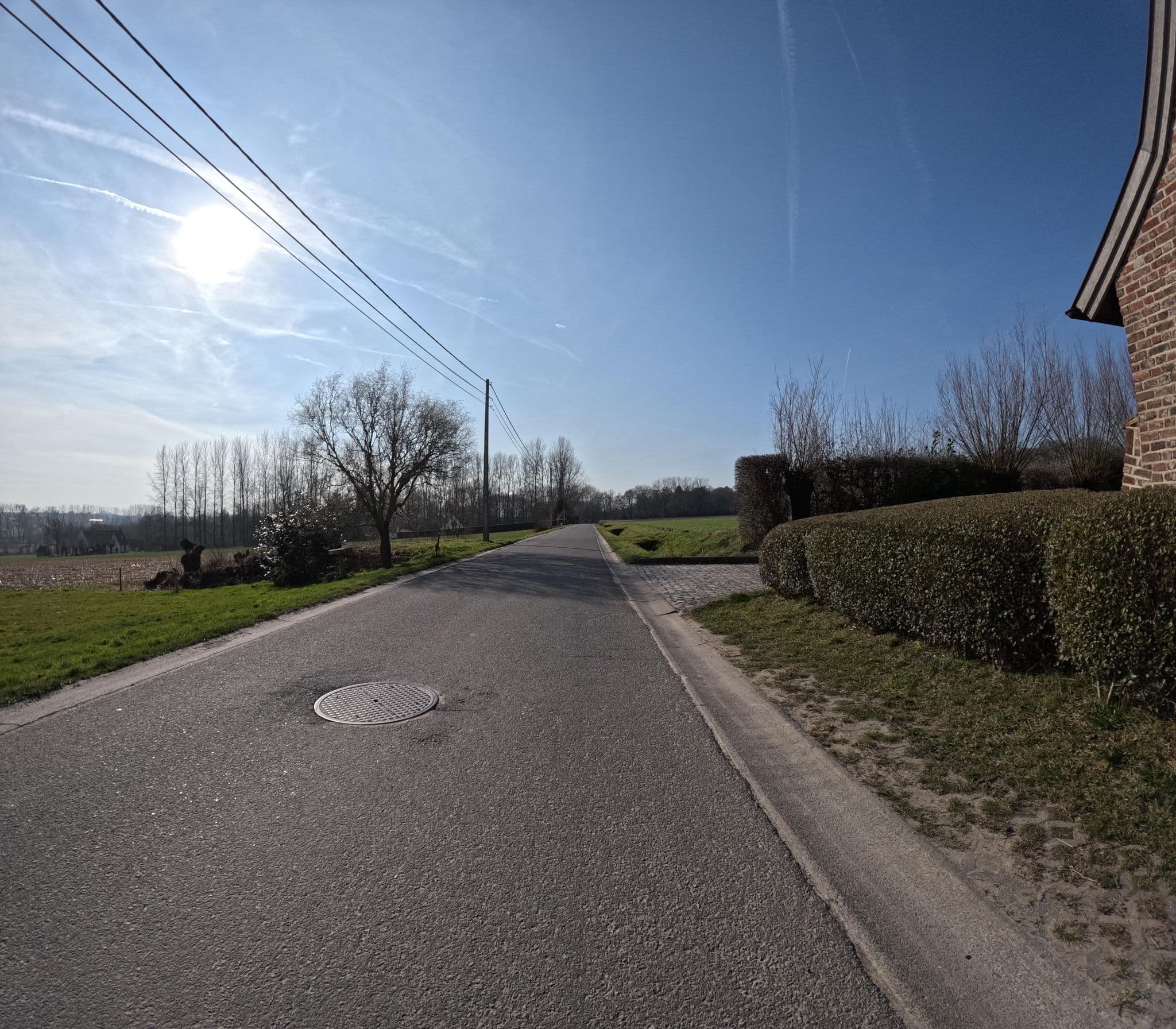 Street view near wellness B&B De Ledekant, Huise — © jygpronse (CC BY-SA · Mapillary)
