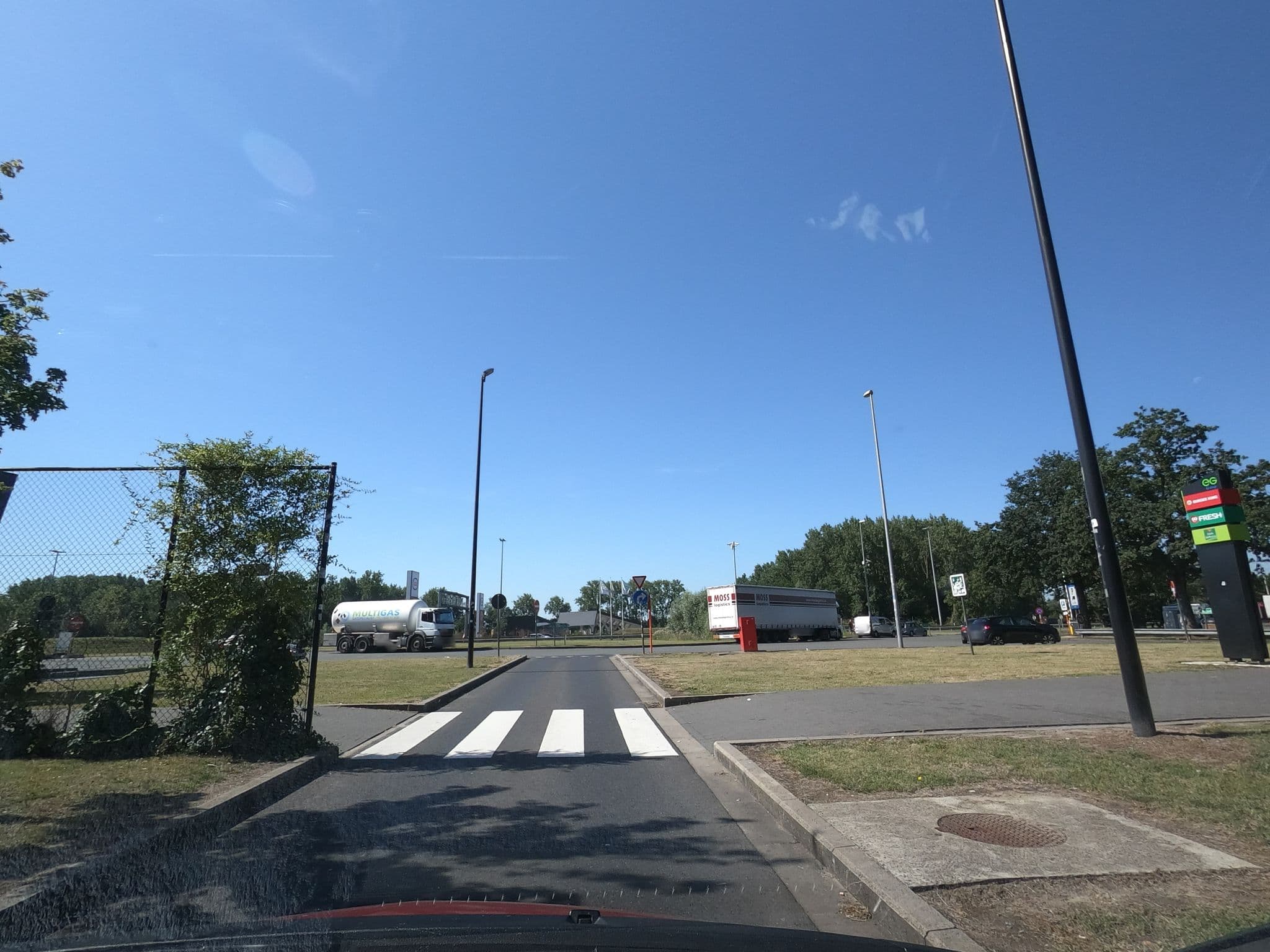 Street view near arendshoeve, Drongen — © filipc (CC BY-SA · Mapillary)