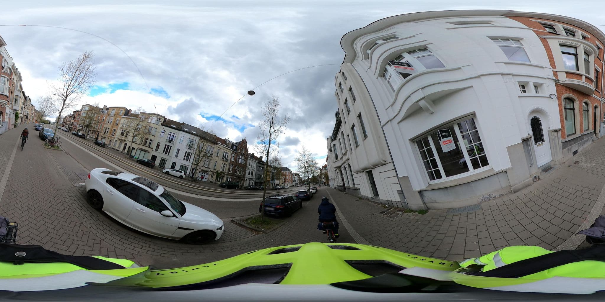Street view near Hotel NH Gent Sint Pieters, Gent — © Stefdegreef (CC BY-SA · Mapillary)