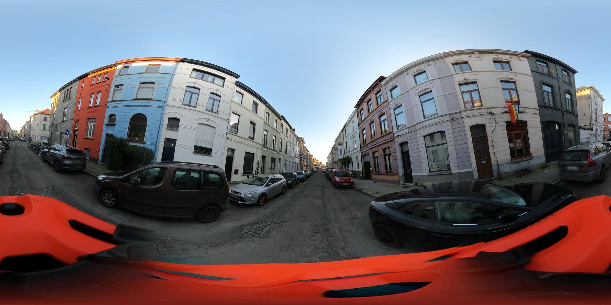 Street view near Dinelli's Guesthouse, Sint-Amandsberg — © jdrbaix (CC BY-SA · Mapillary)