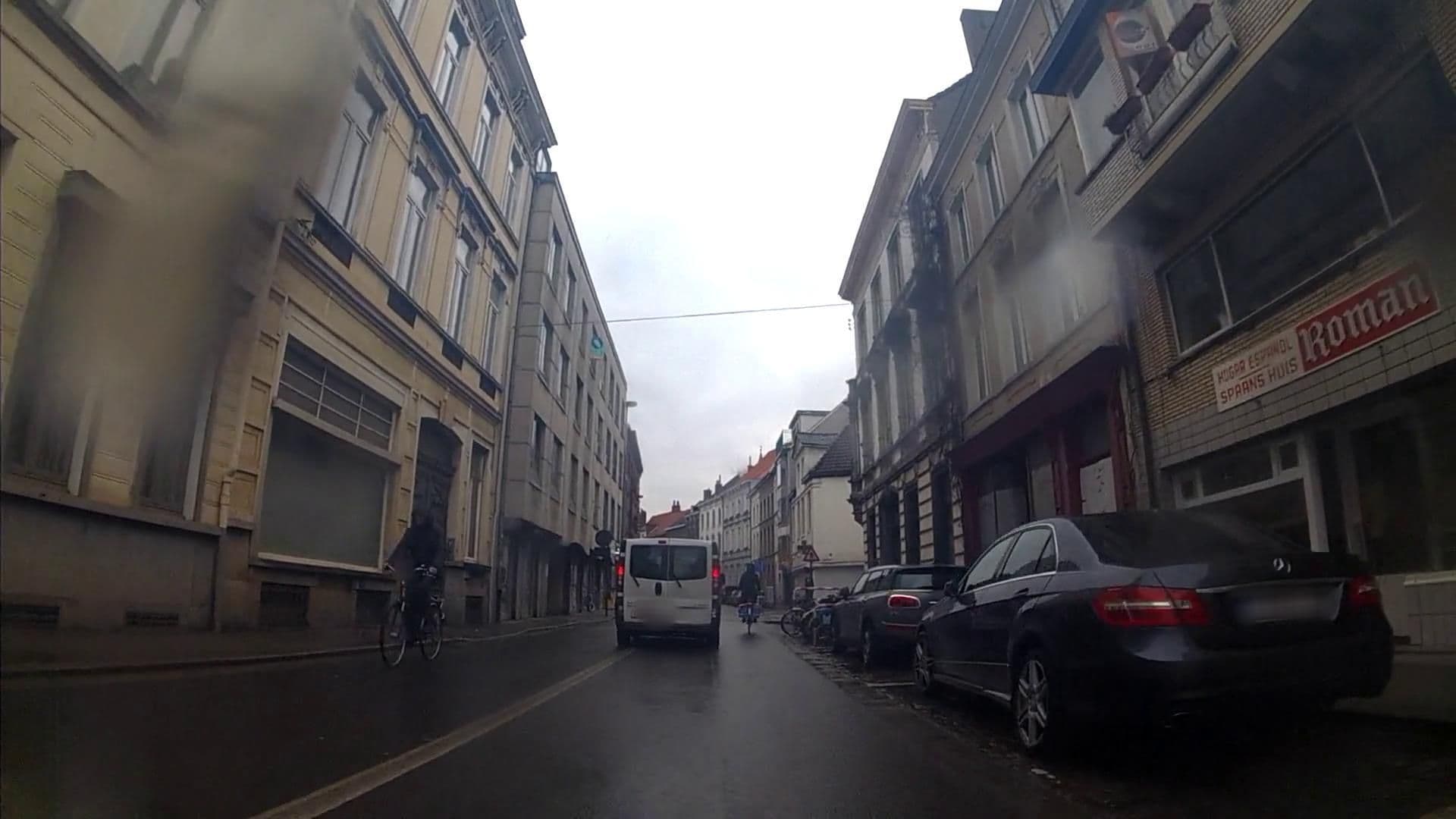 Street view near The Mansion, Gent — © cpu20 (CC BY-SA · Mapillary)