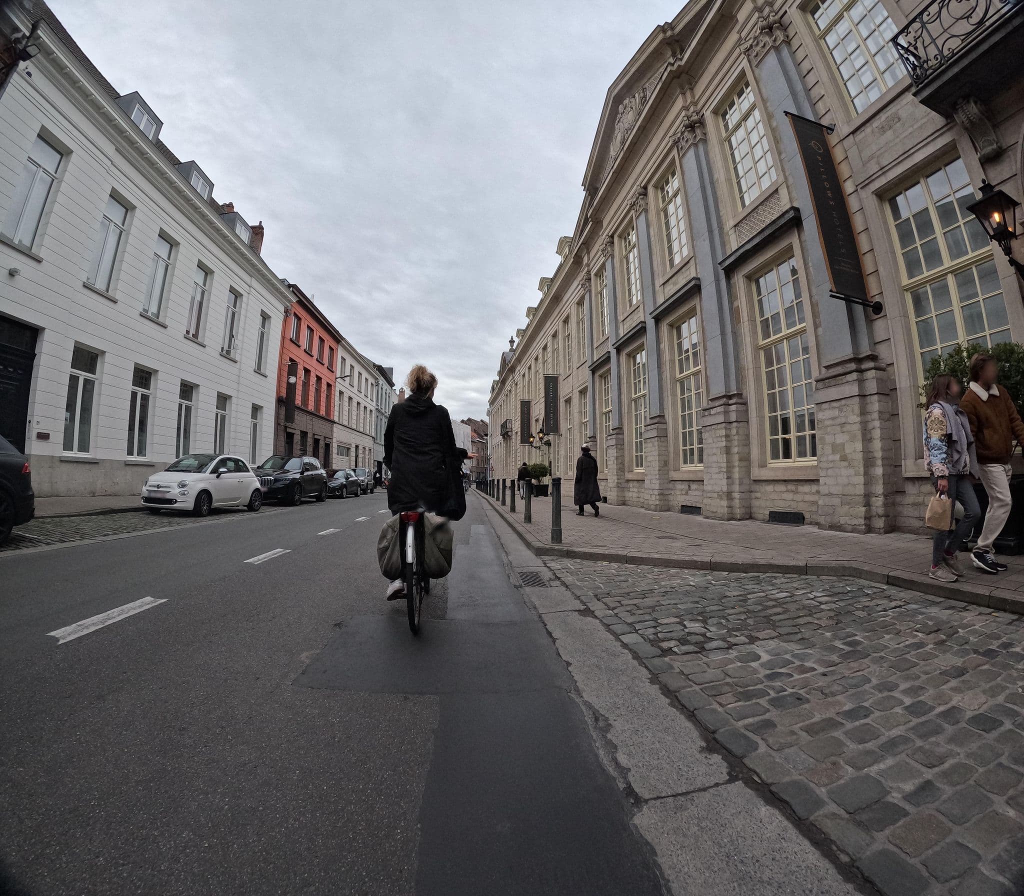 Street view near Sandton Grand Hotel Reylof, Gent — © filipc (CC BY-SA · Mapillary)
