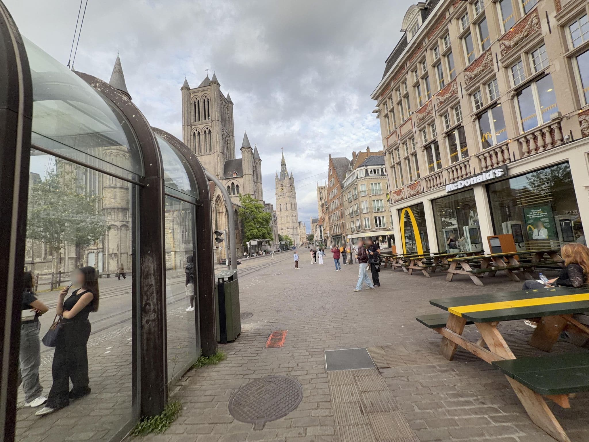 Street view near Central Bed & Breakfast, Gent — © filipb (CC BY-SA · Mapillary)