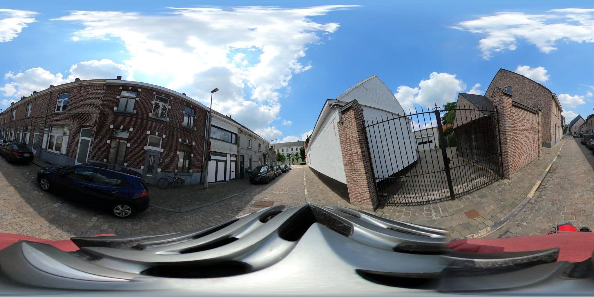 Street view near Riverhouse, Drongen — © Waterleaup (CC BY-SA · Mapillary)