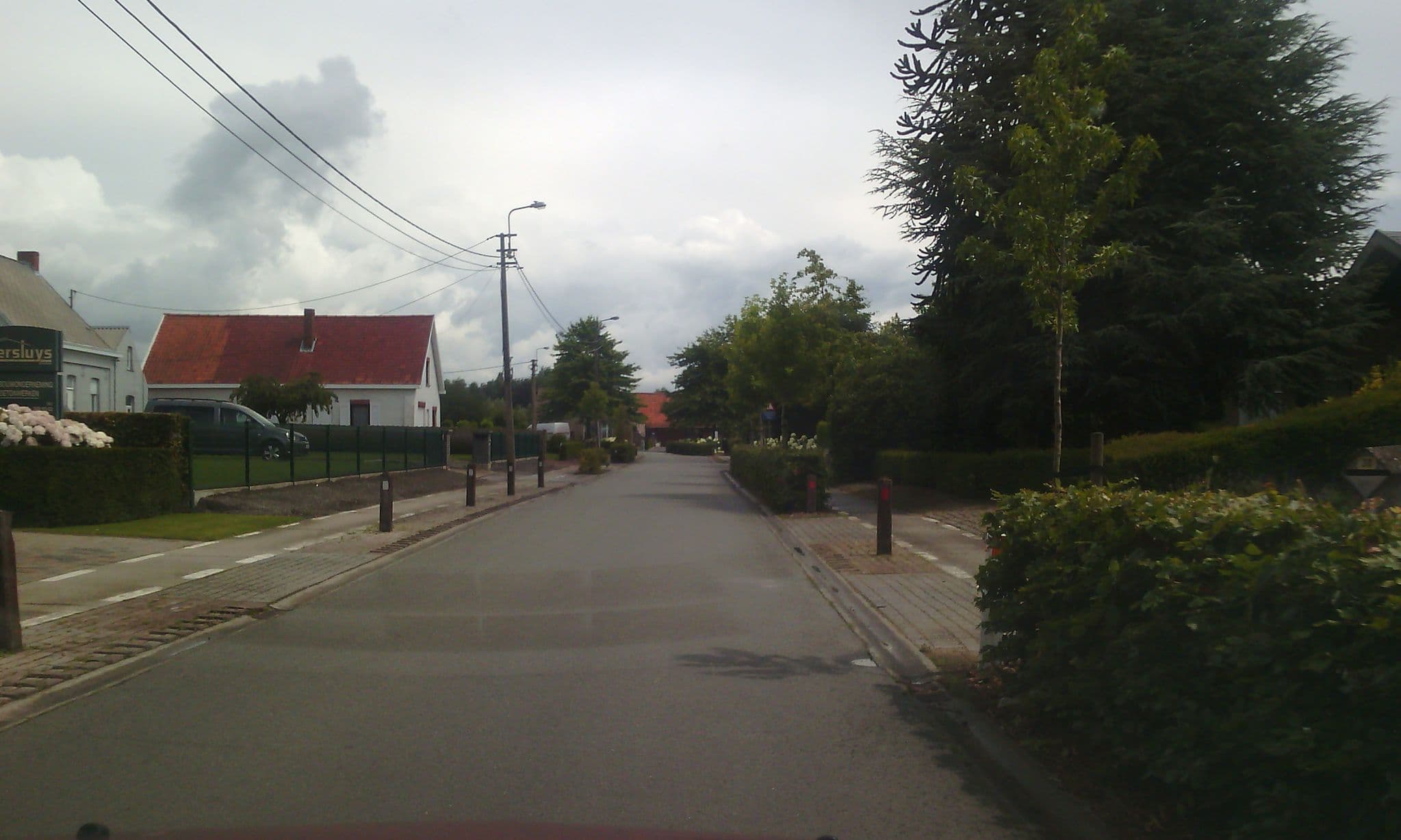 Street view near b&b Annekin, Laarne — © anastasio (CC BY-SA · Mapillary)