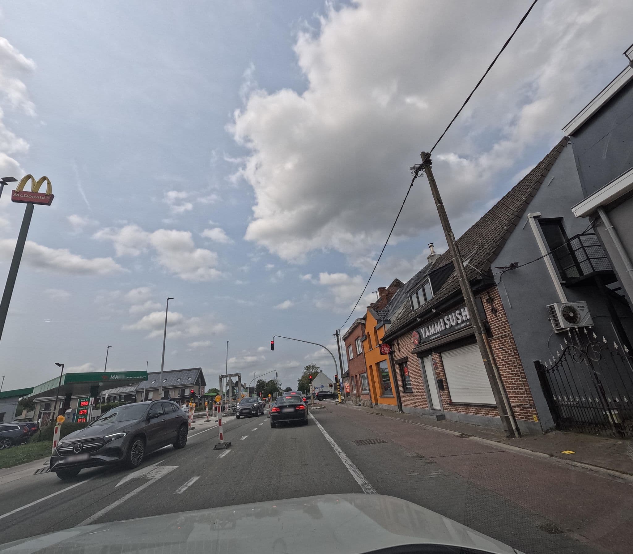 Street view near Chadim daghotel, Massemen — © filipc (CC BY-SA · Mapillary)
