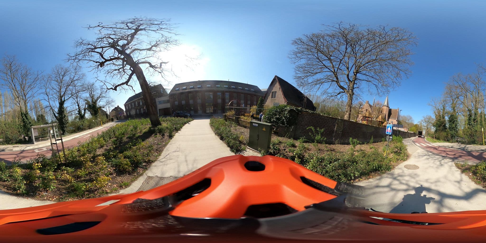 Street view near Hotel de Lourdes, Oostakker — © jdrbaix (CC BY-SA · Mapillary)
