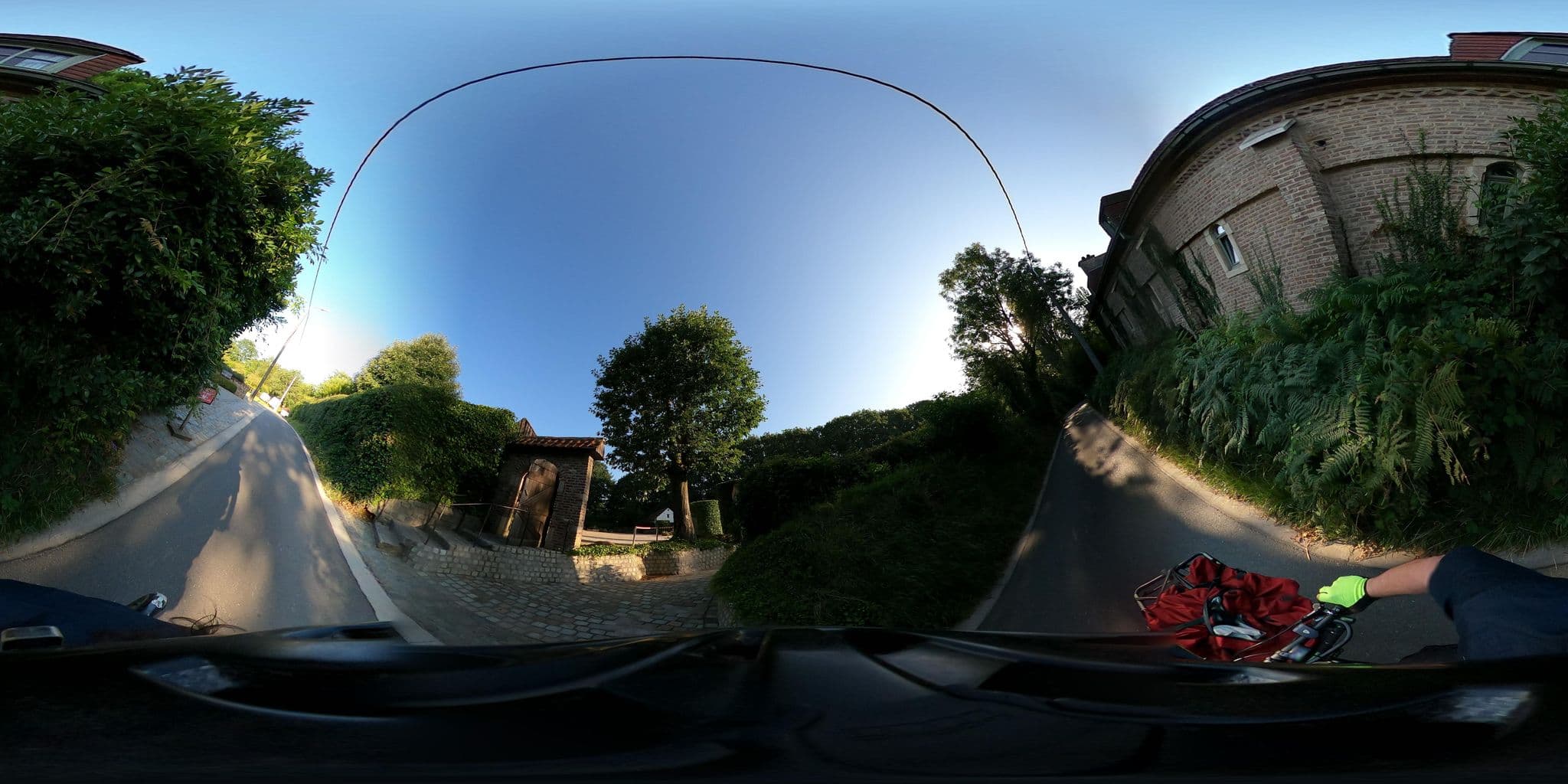 Street view near Waerboomhof, Groot-Bijgaarden — © RaphaelPasLoin (CC BY-SA · Mapillary)