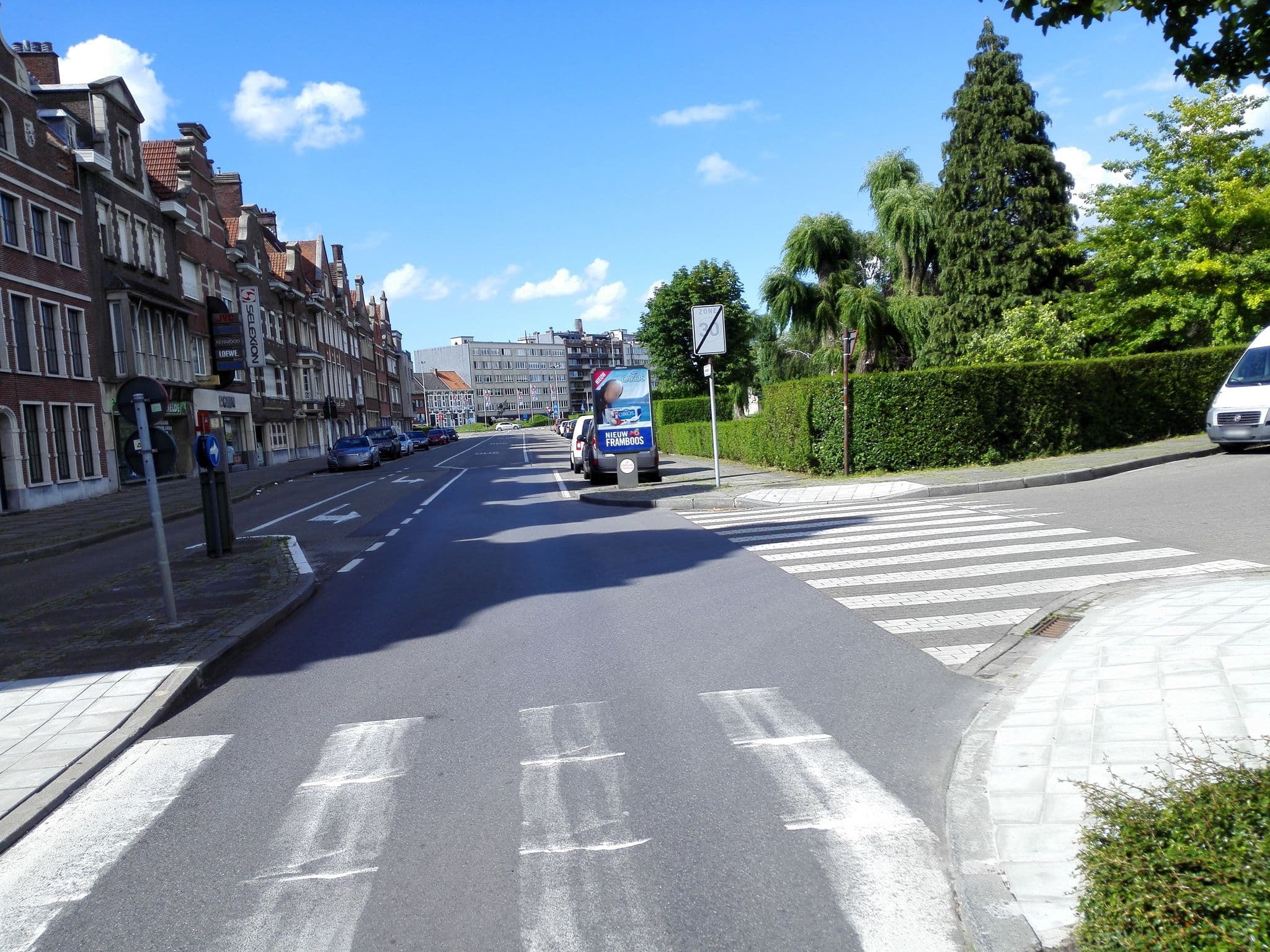 Street view near SlaapCity, Dendermonde — © polyglot (CC BY-SA · Mapillary)