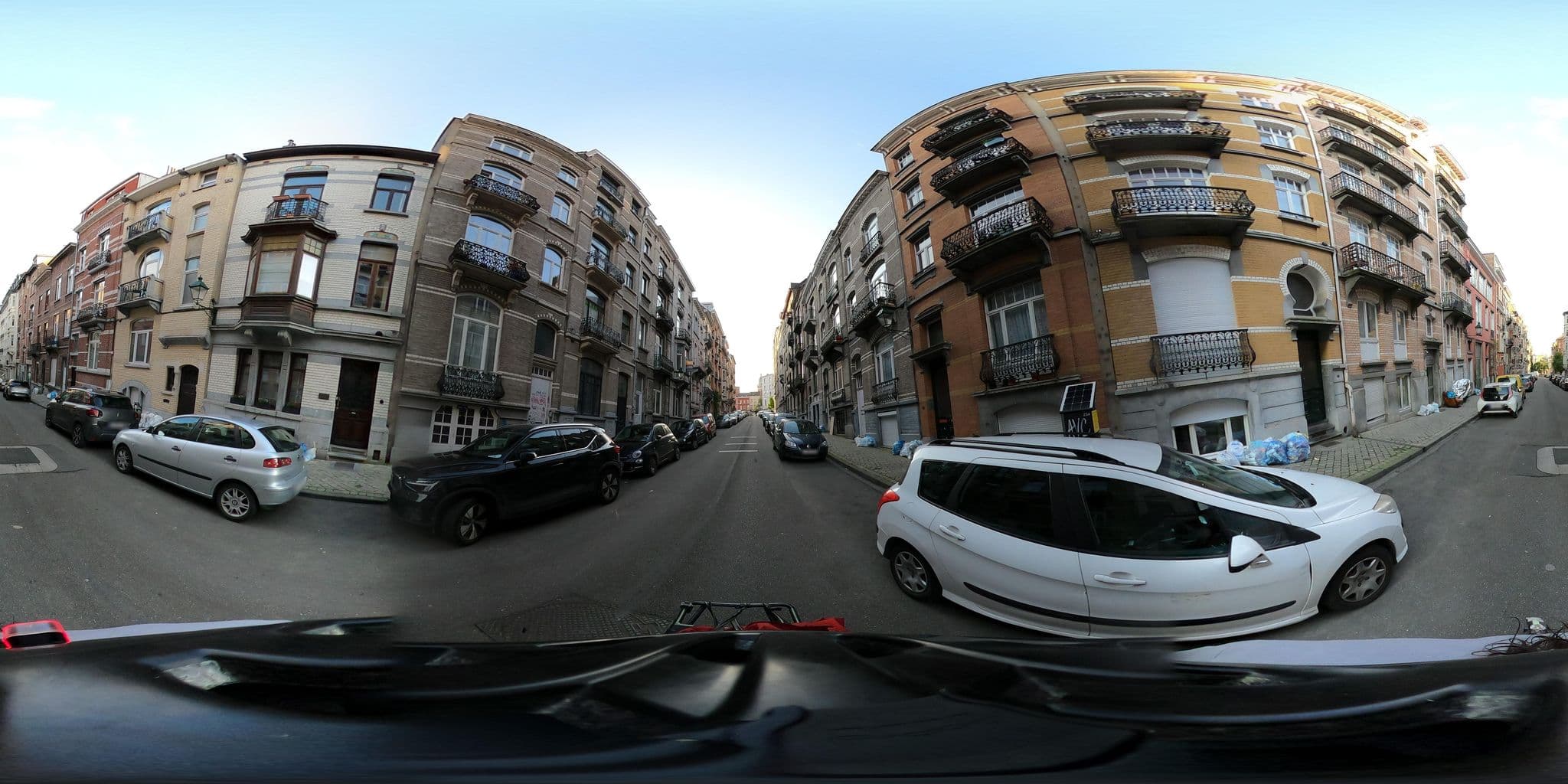 Street view near Charlie b&b, Saint-Gilles — © RaphaelPasLoin (CC BY-SA · Mapillary)