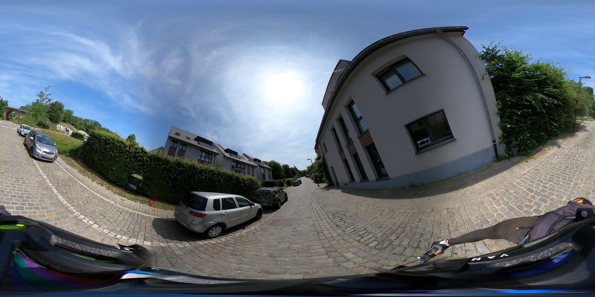 Street view near B&B Moensberg, Linkebeek — © Stefdegreef (CC BY-SA · Mapillary)