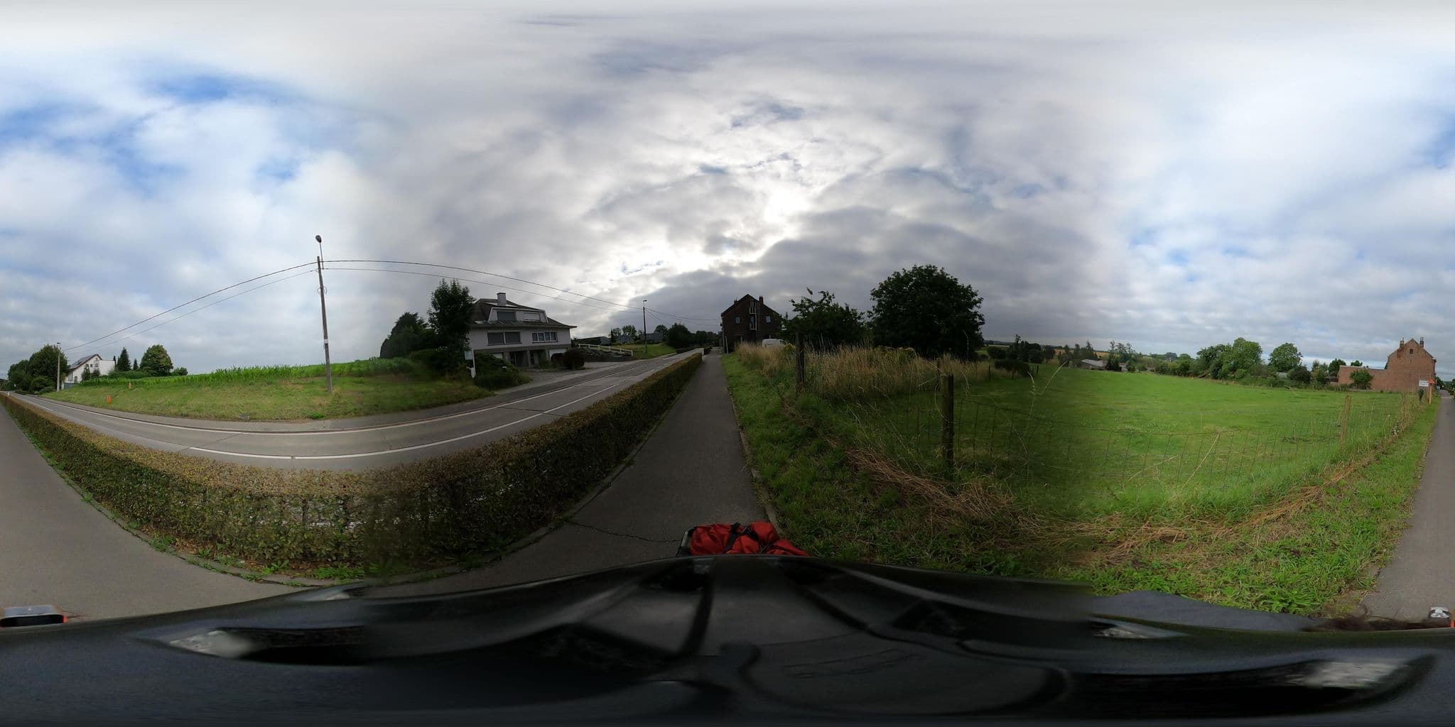 Street view near Accueil Des Familles A.s.b.l, Vlezenbeek — © RaphaelPasLoin (CC BY-SA · Mapillary)