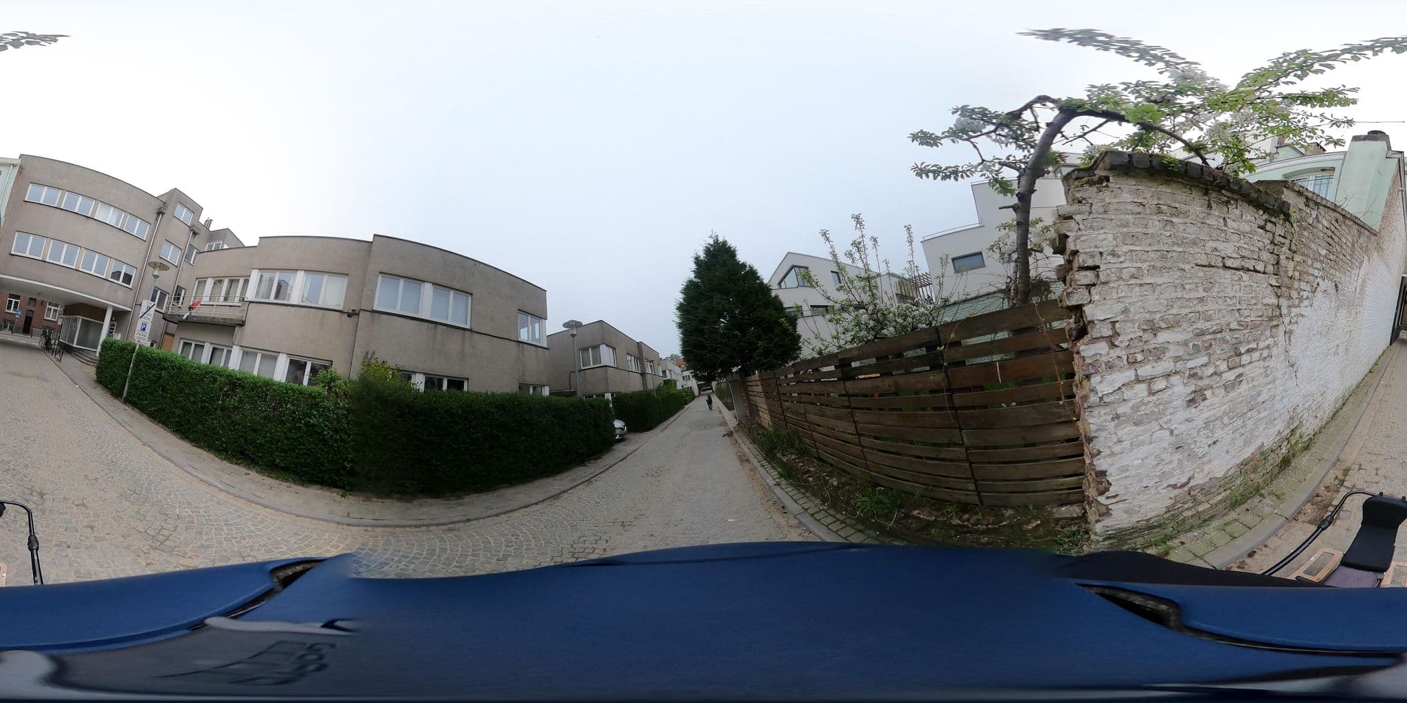 Street view near Maison Précieuse, Uccle — © thierry1030 (CC BY-SA · Mapillary)
