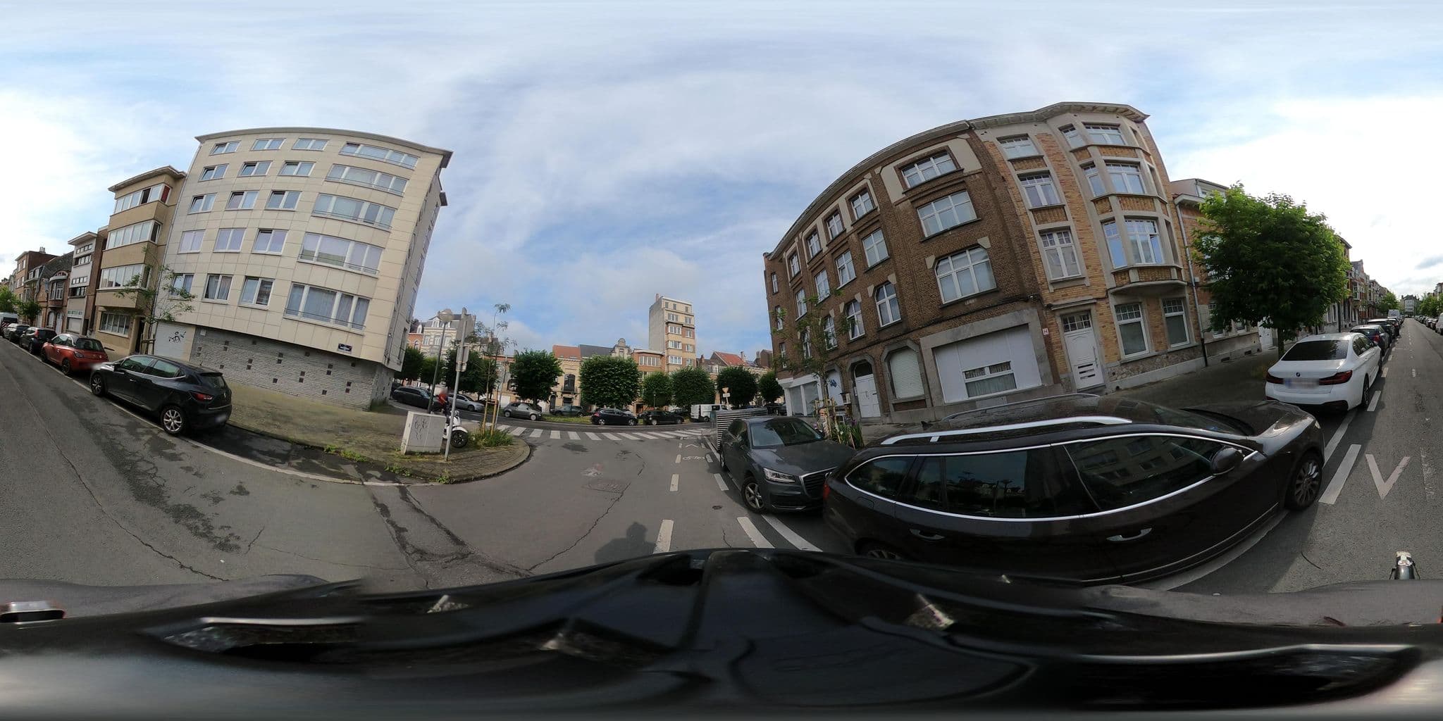 Street view near B&B Jean et Moi, Jette — © RaphaelPasLoin (CC BY-SA · Mapillary)