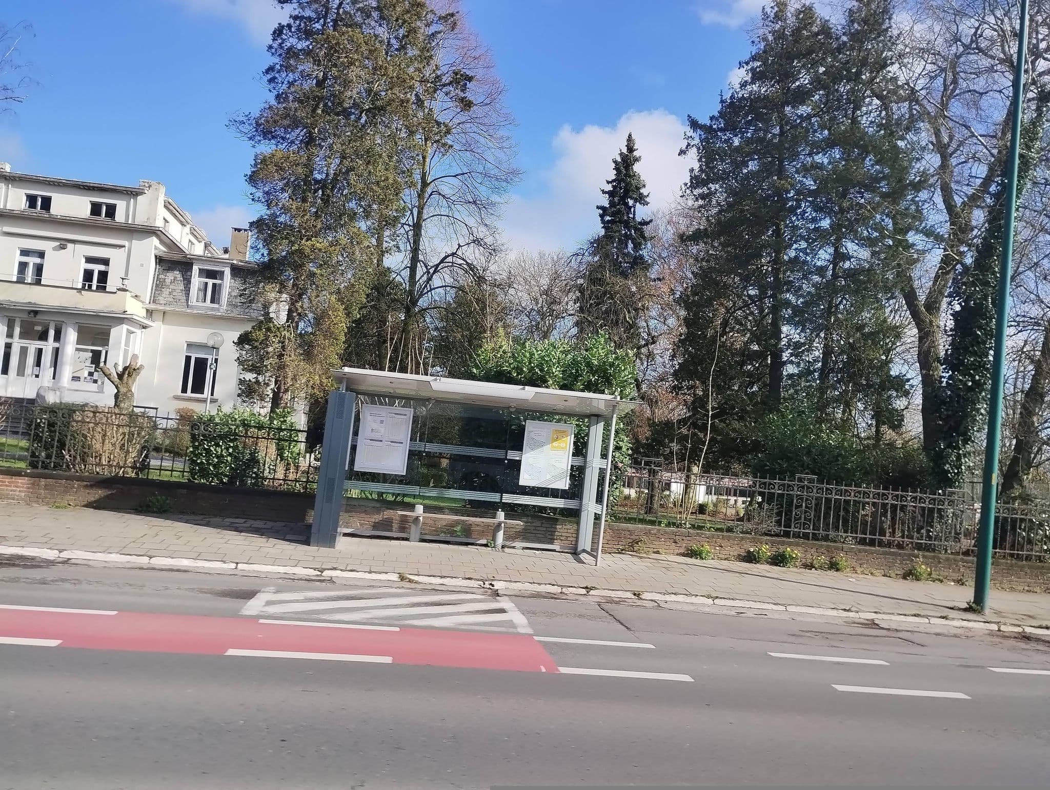 Street view near Internaat Strombeek-Bever, Strombeek-Bever — © RaphaelPasLoin (CC BY-SA · Mapillary)