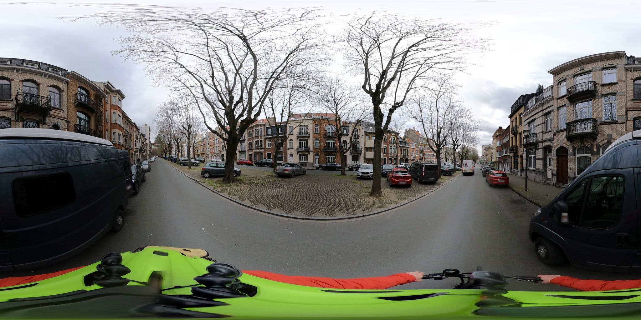 Street view near Bed & Breakfast 76, Koekelberg — © RRRz (CC BY-SA · Mapillary)