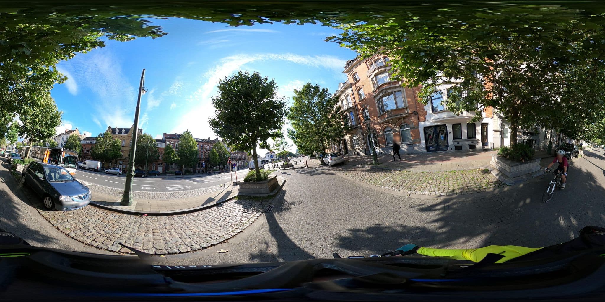 Street view near Bridies Bed and Breakfast, Koekelberg — © Stefdegreef (CC BY-SA · Mapillary)
