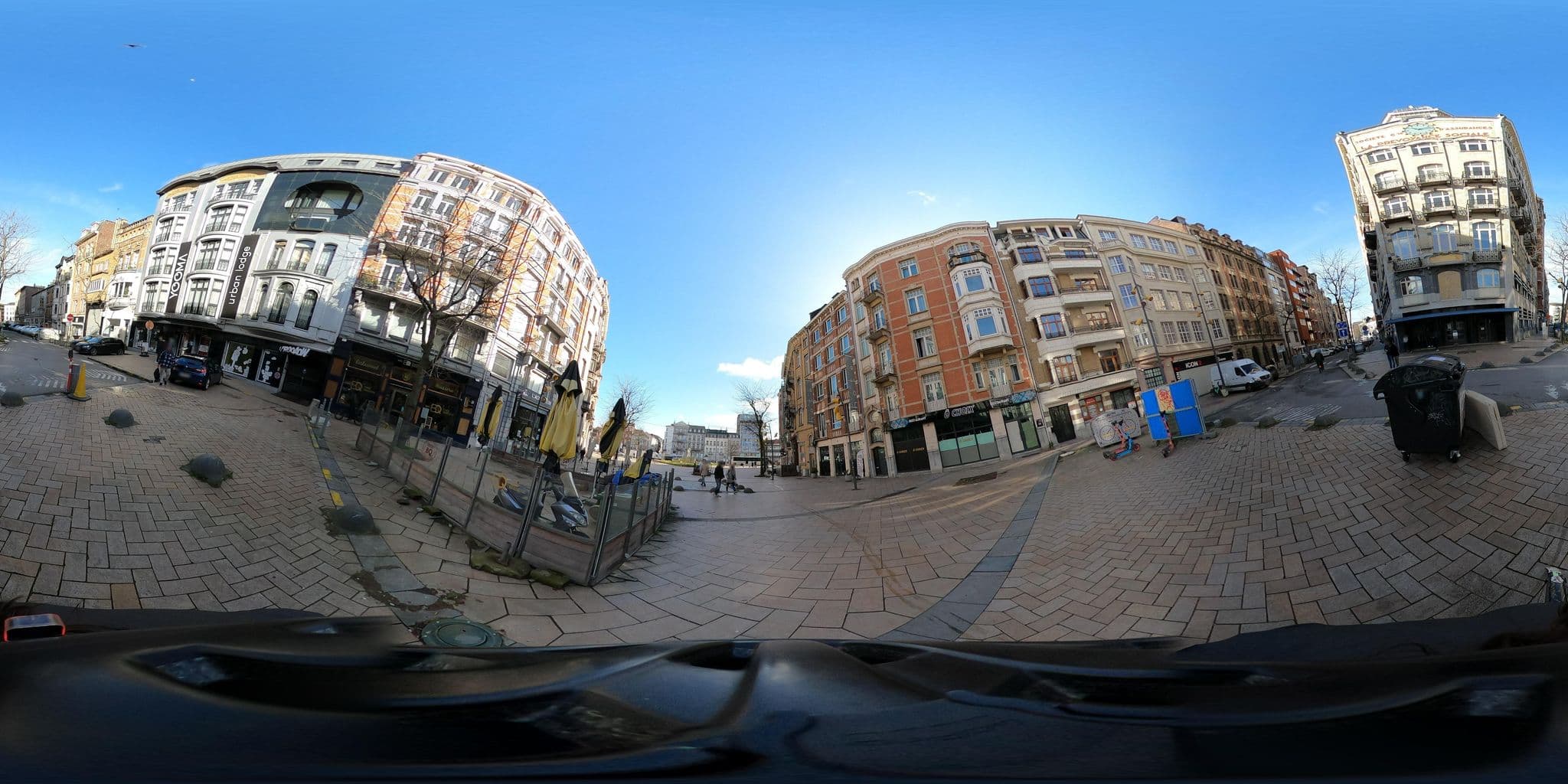 Street view near Hotel Be Manos, BW Premier Collection, Brussels — © RaphaelPasLoin (CC BY-SA · Mapillary)