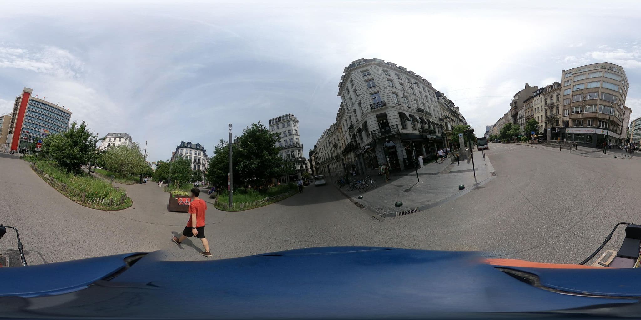 Street view near Hotel Mirabeau, Brussels — © thierry1030 (CC BY-SA · Mapillary)