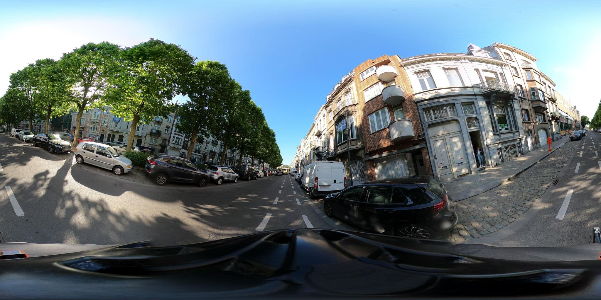 Street view near Low Cost Studios, Jette — © RaphaelPasLoin (CC BY-SA · Mapillary)