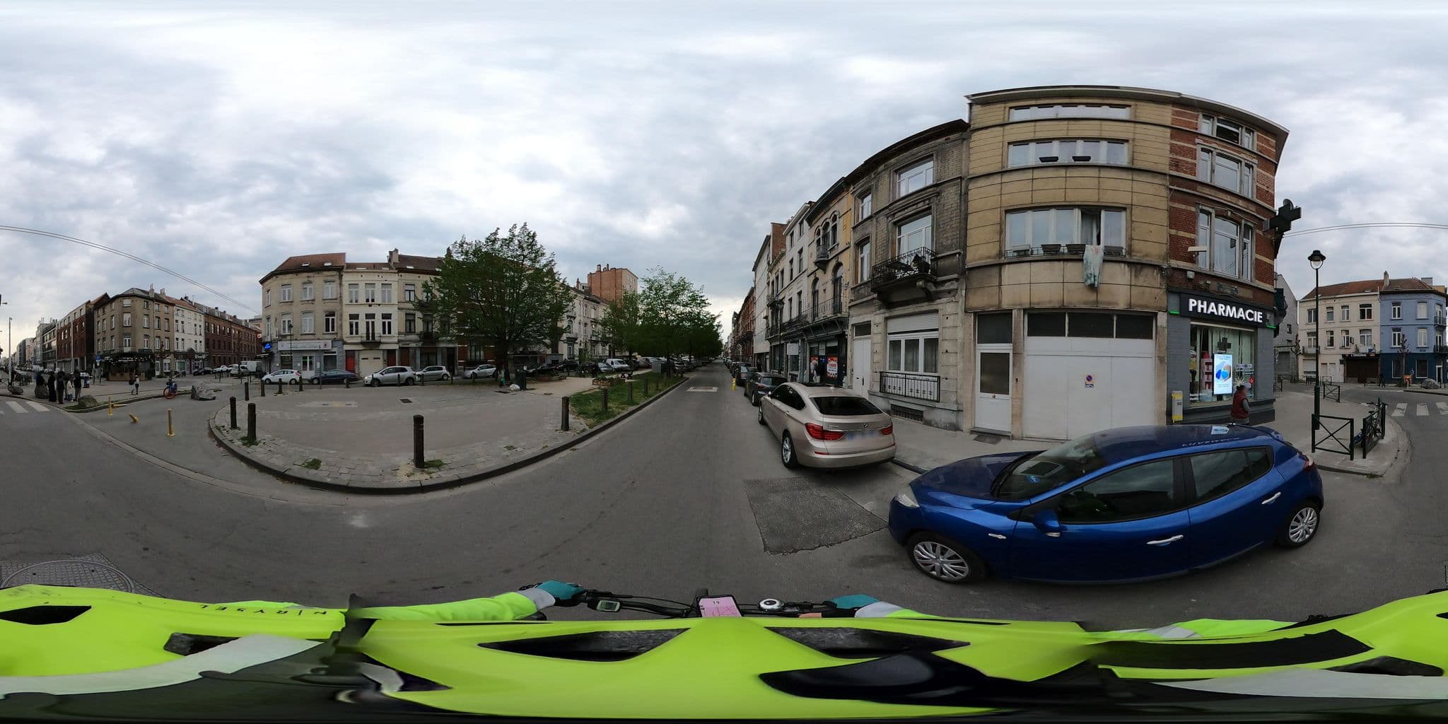 Street view near Les Habitats Nomades, Anderlecht — © Stefdegreef (CC BY-SA · Mapillary)