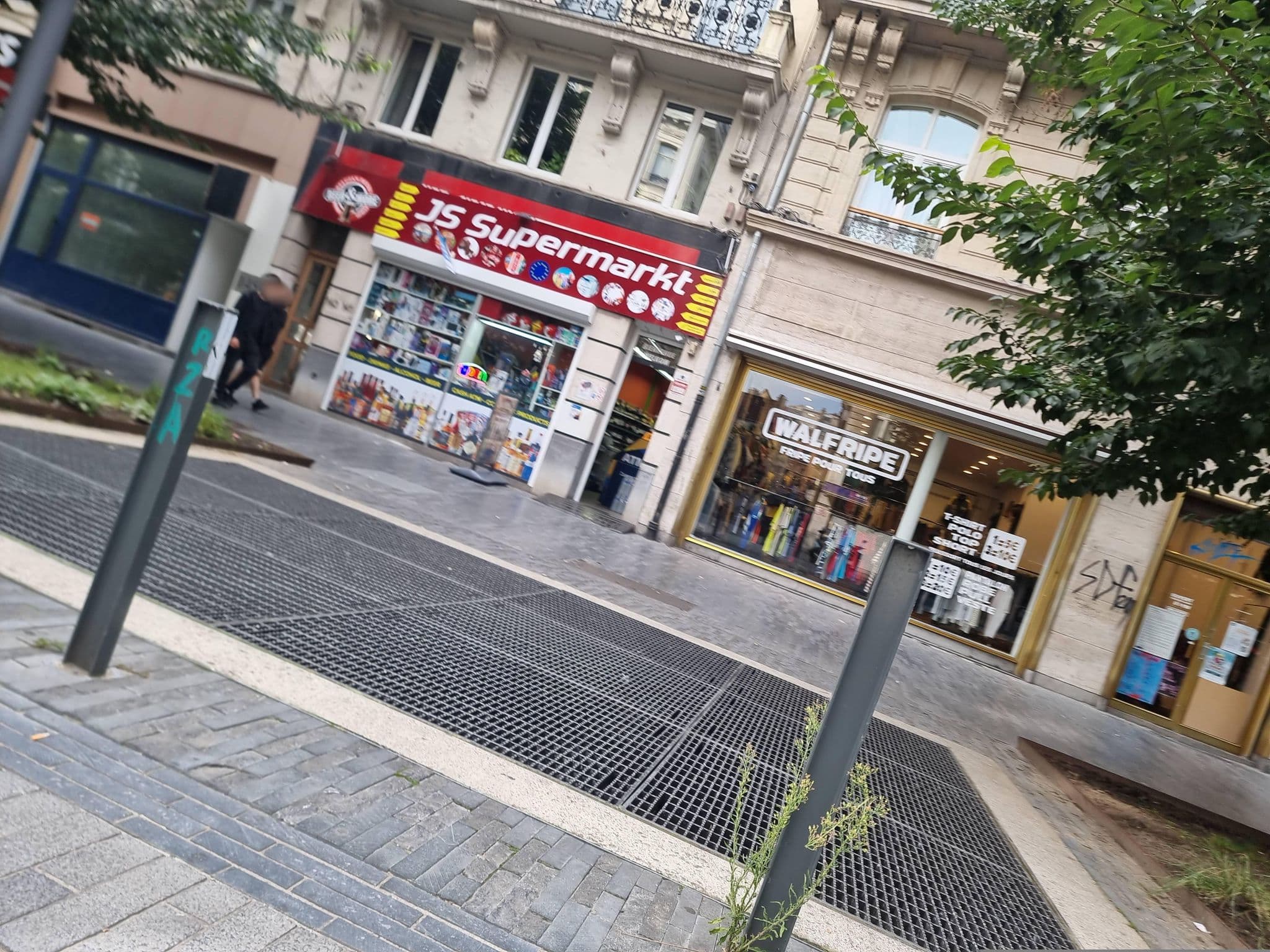 Street view near Appart Anspach, Brussels — © mapfool (CC BY-SA · Mapillary)