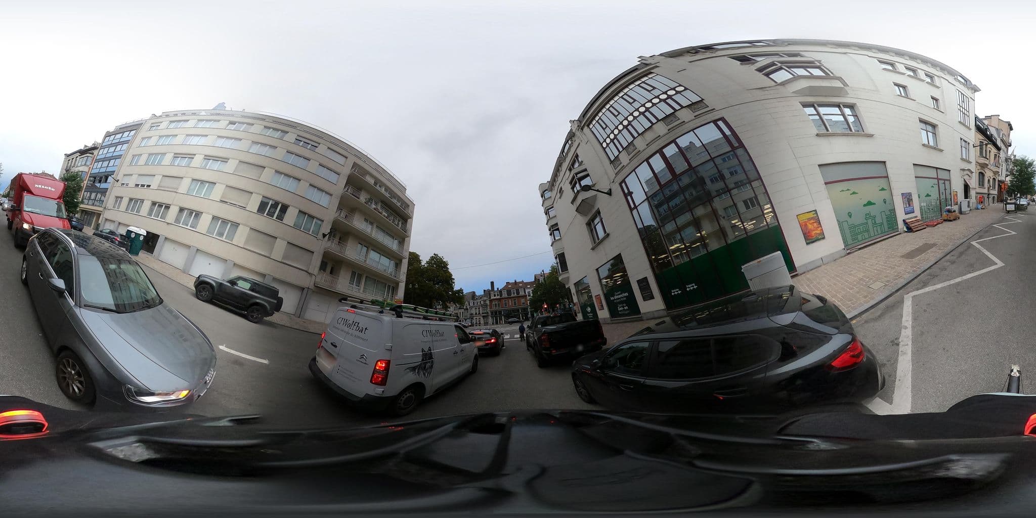 Street view near Suite Home, Ixelles — © RaphaelPasLoin (CC BY-SA · Mapillary)