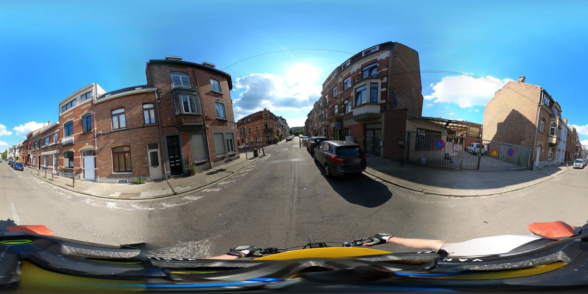 Street view near Brussels BnB, Etterbeek — © Stefdegreef (CC BY-SA · Mapillary)