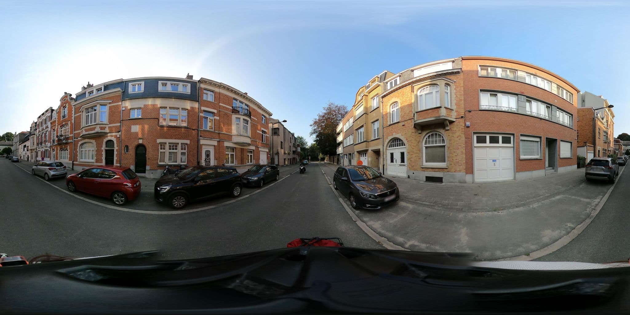 Street view near Ardmore, Etterbeek — © RaphaelPasLoin (CC BY-SA · Mapillary)