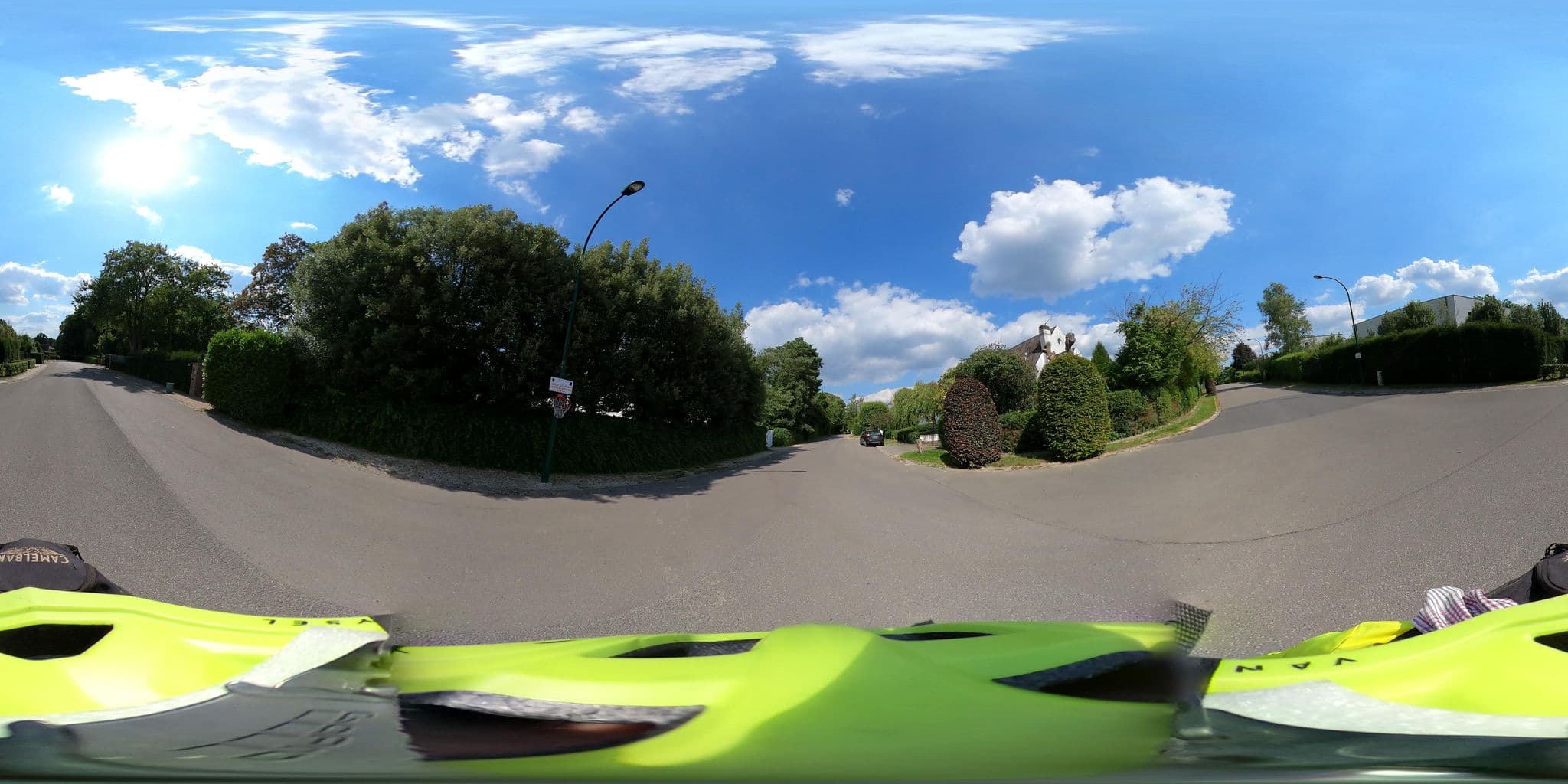 Street view near Compagnie Fonciere Quartier Louise, Linkebeek — © Stefdegreef (CC BY-SA · Mapillary)