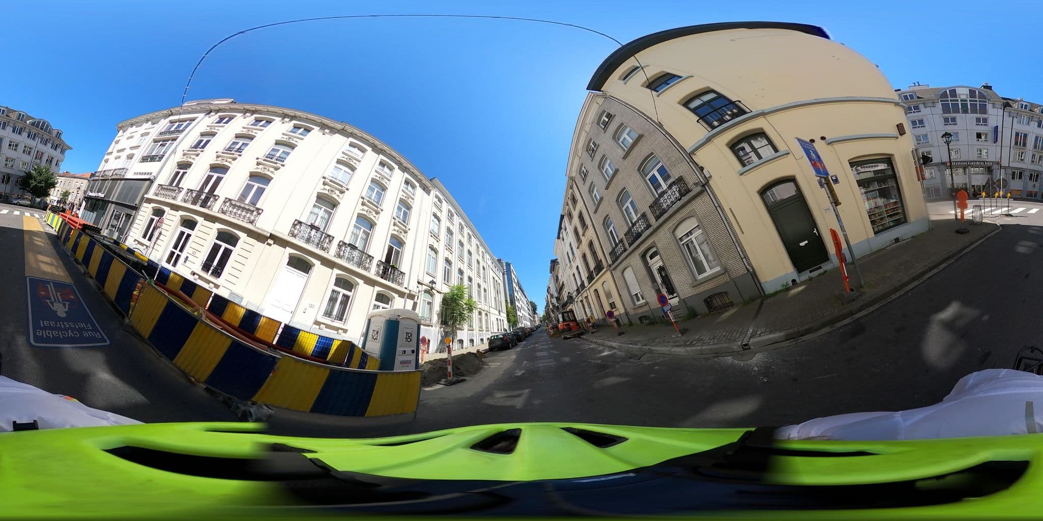 Street view near Fifth Avenue-Residence Le Grey, Saint-Gilles — © BeneC (CC BY-SA · Mapillary)