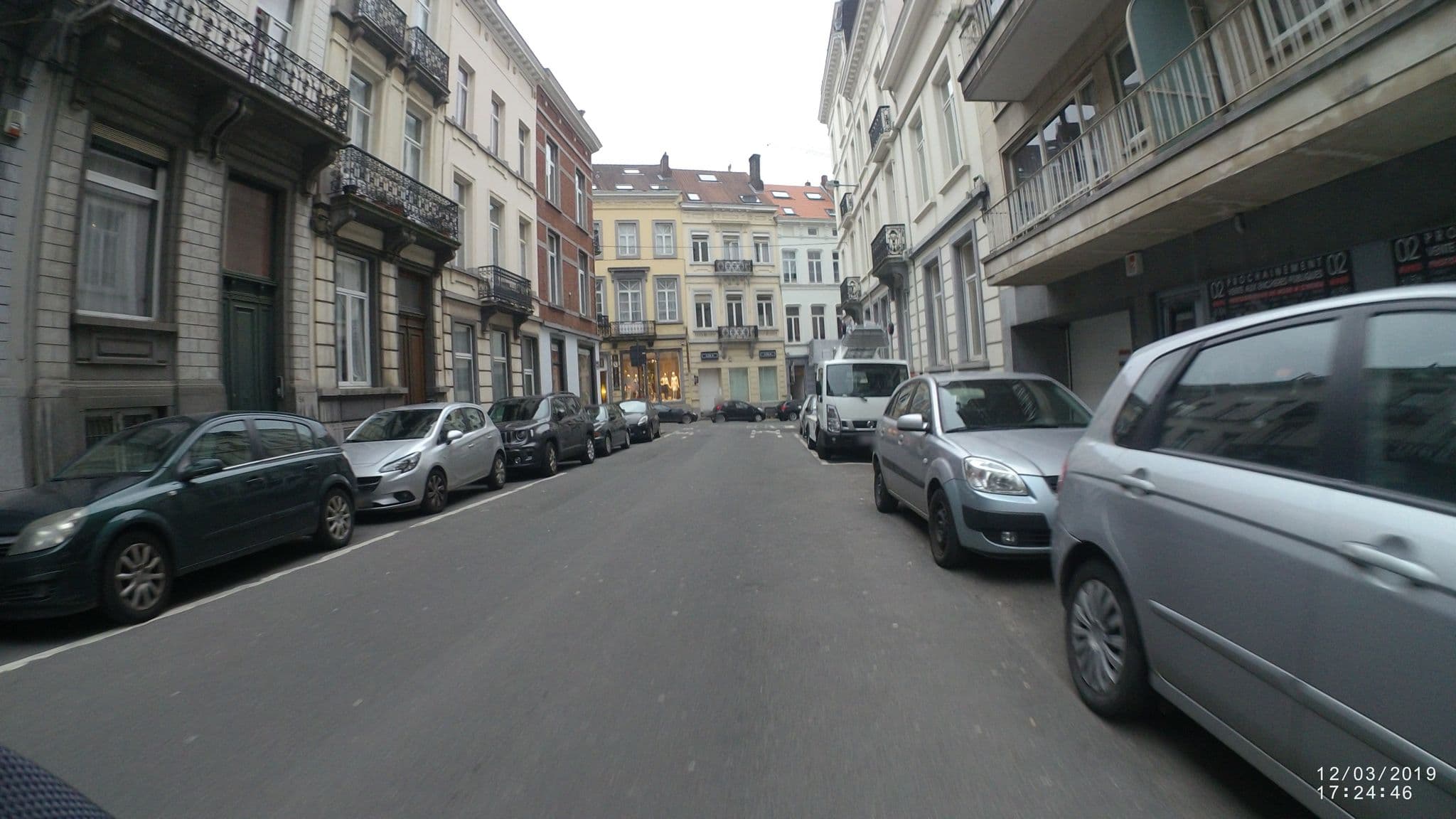 Street view near B&B Chambre-Place Stéphanie, Ixelles — © polyglot (CC BY-SA · Mapillary)
