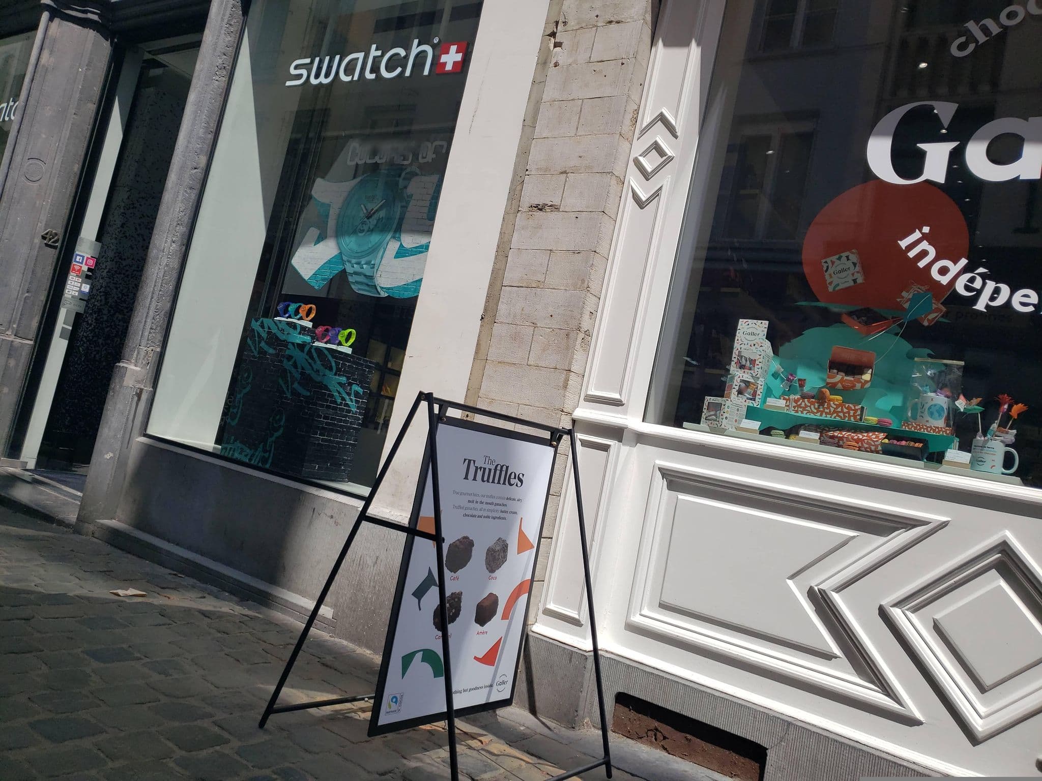 Street view near Orange Cannelle Apartments - La Bourse, Brussels — © mapfool (CC BY-SA · Mapillary)