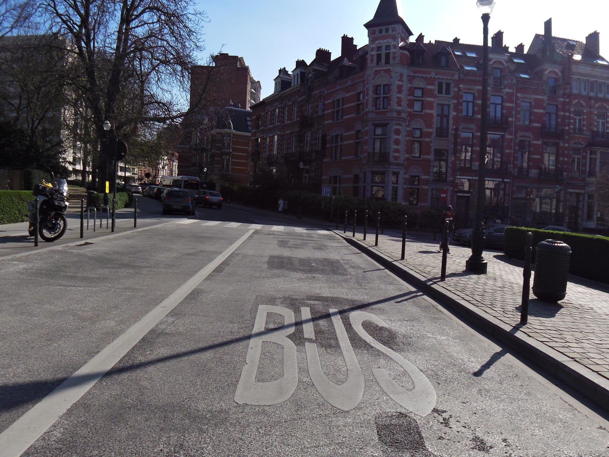 Street view near Ritz-Carlton, Saint-Josse-ten-Noode — © thierry1030 (CC BY-SA · Mapillary)