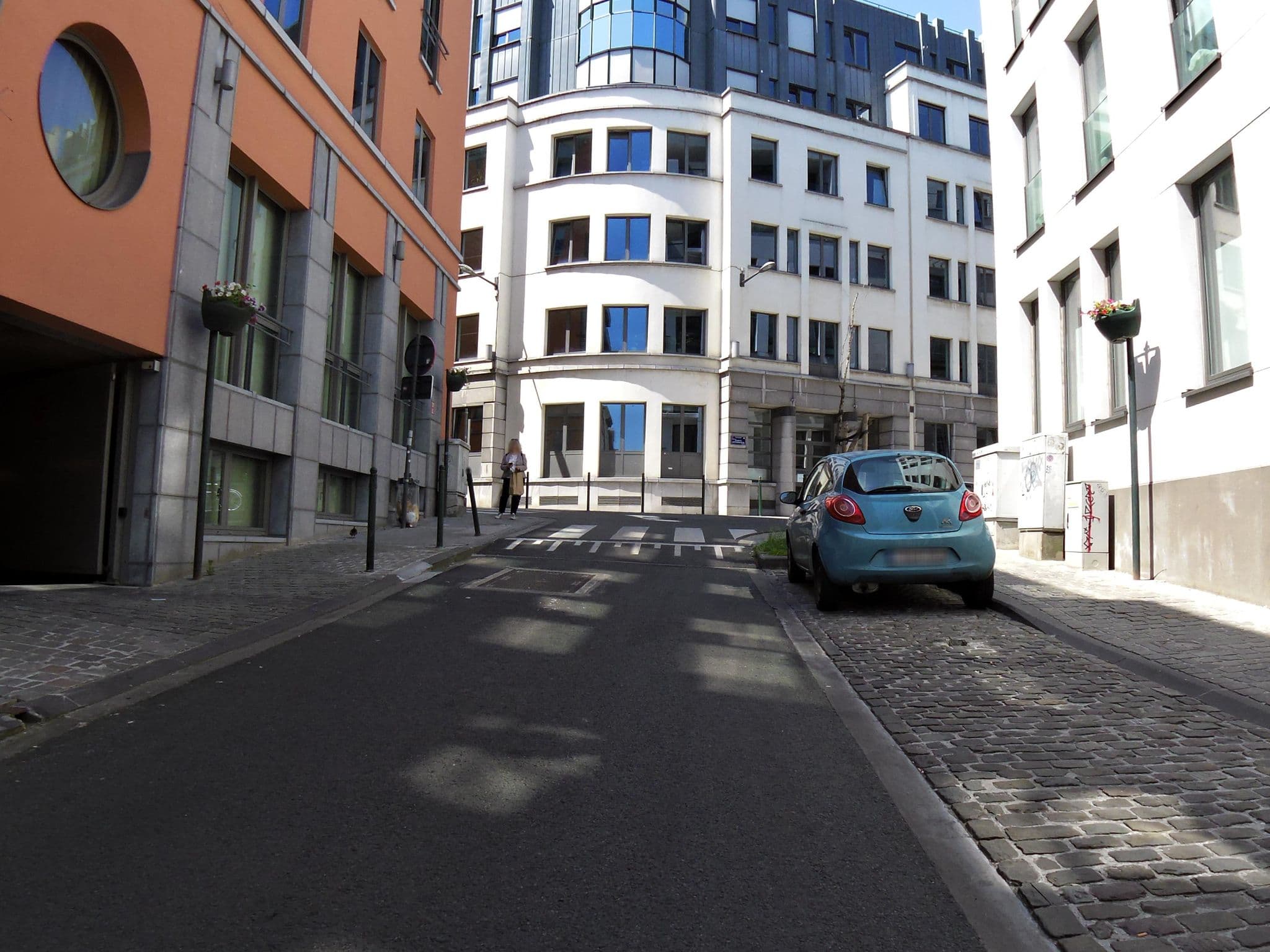 Street view near Sweet Inn Apartments - Charité, Saint-Josse-ten-Noode — © thierry1030 (CC BY-SA · Mapillary)