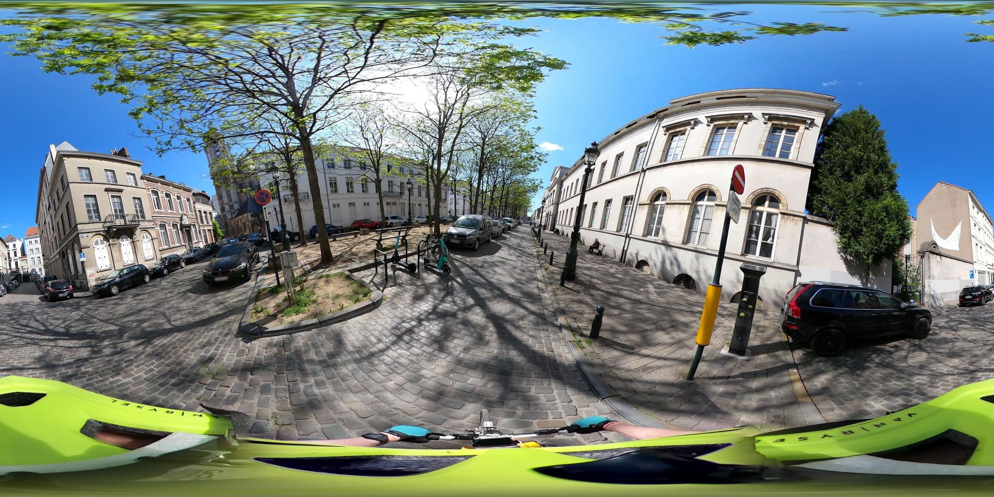 Street view near Appart IMGH, Brussels — © Stefdegreef (CC BY-SA · Mapillary)