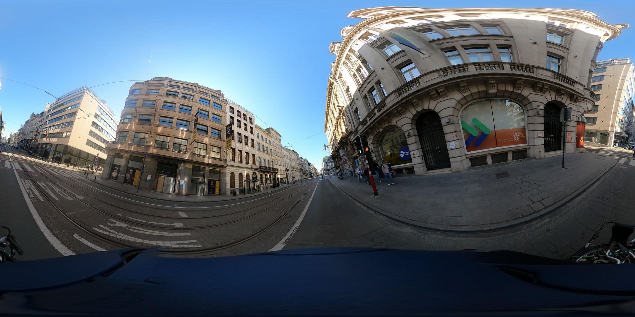 Street view near President Centre Hotel, Saint-Josse-ten-Noode — © thierry1030 (CC BY-SA · Mapillary)