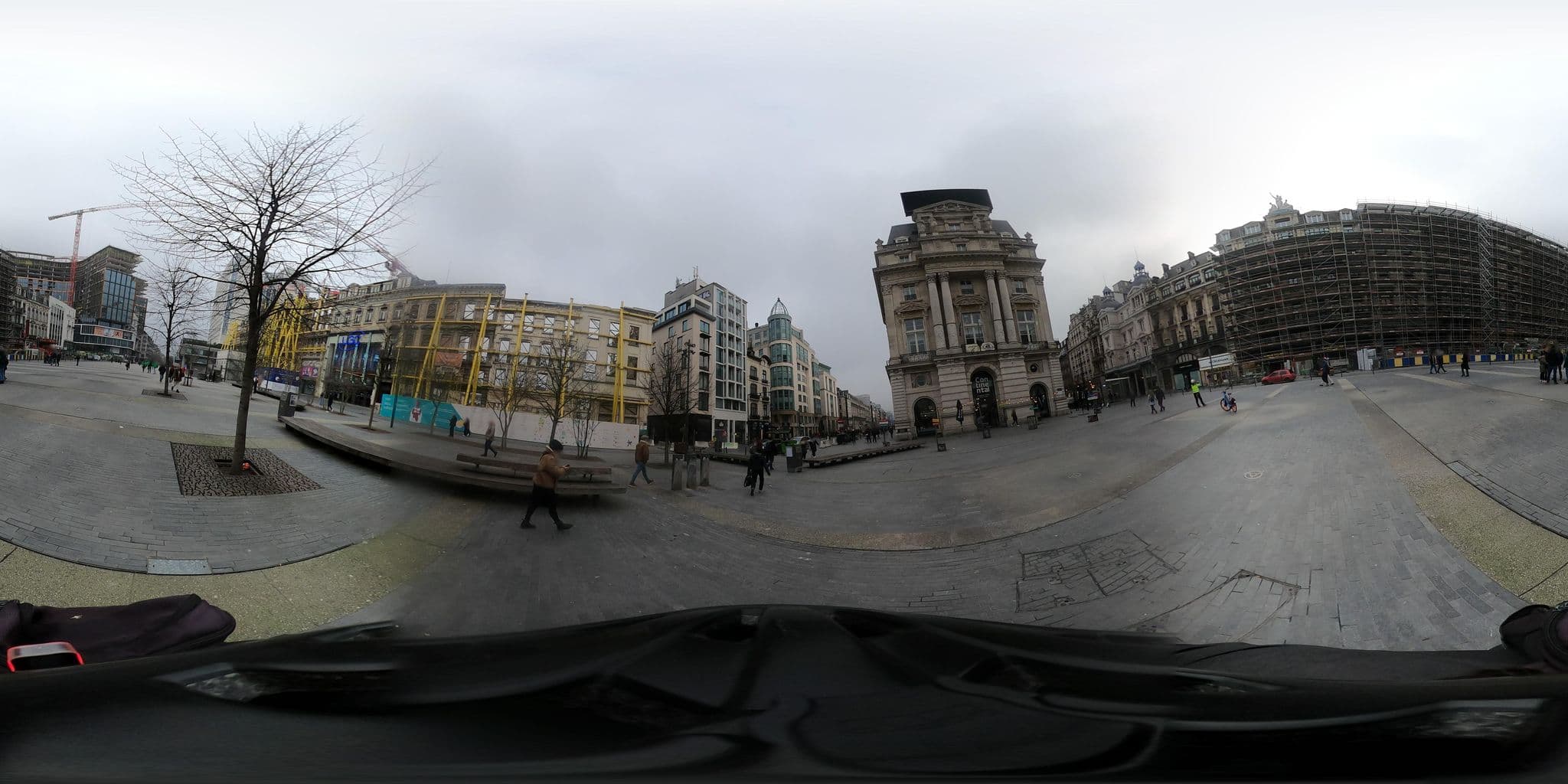 Street view near Hotel Metropole, Brussels — © RaphaelPasLoin (CC BY-SA · Mapillary)
