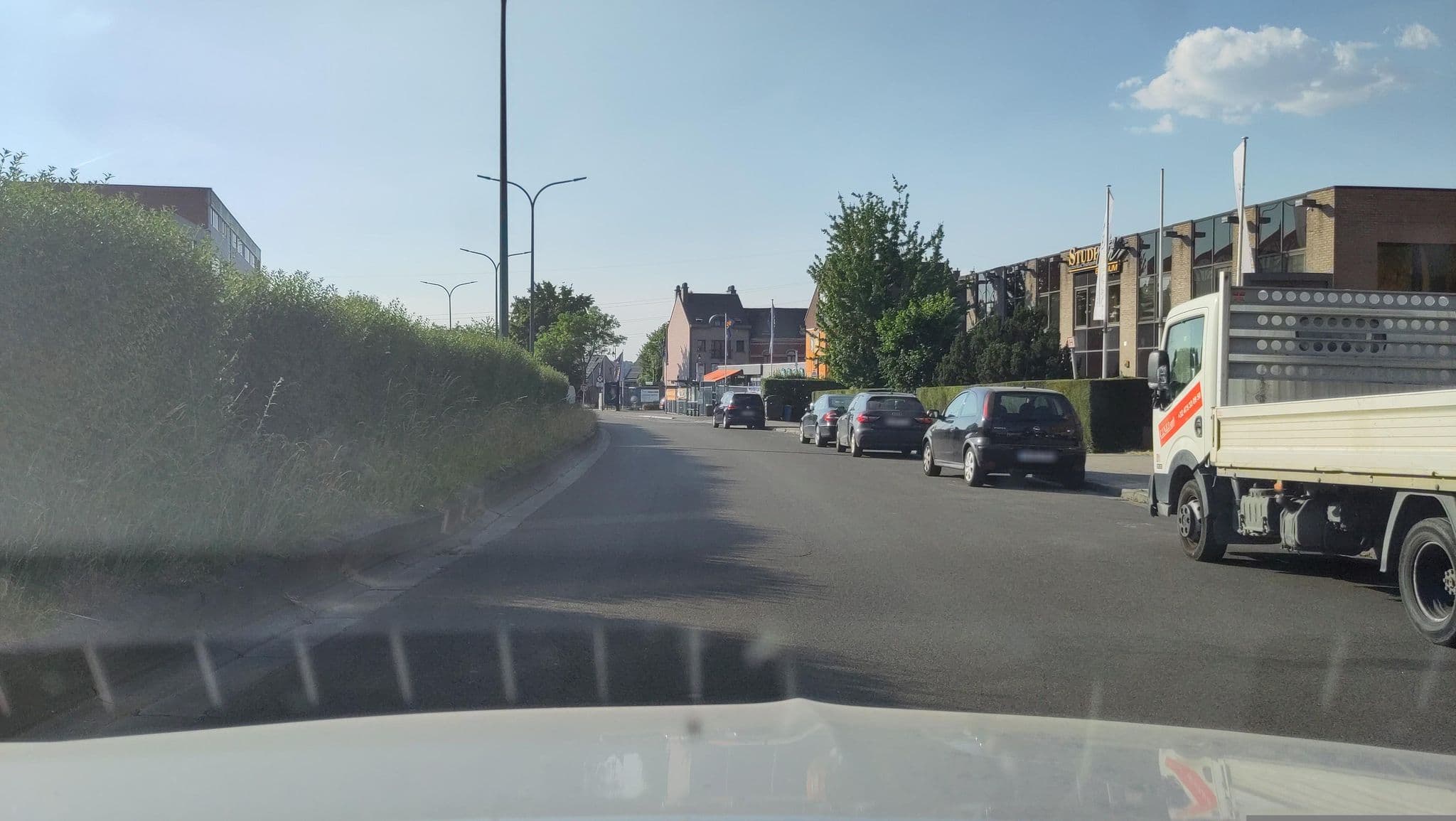 Street view near Flatpolis NATO, Evere — © kroeckx (CC BY-SA · Mapillary)