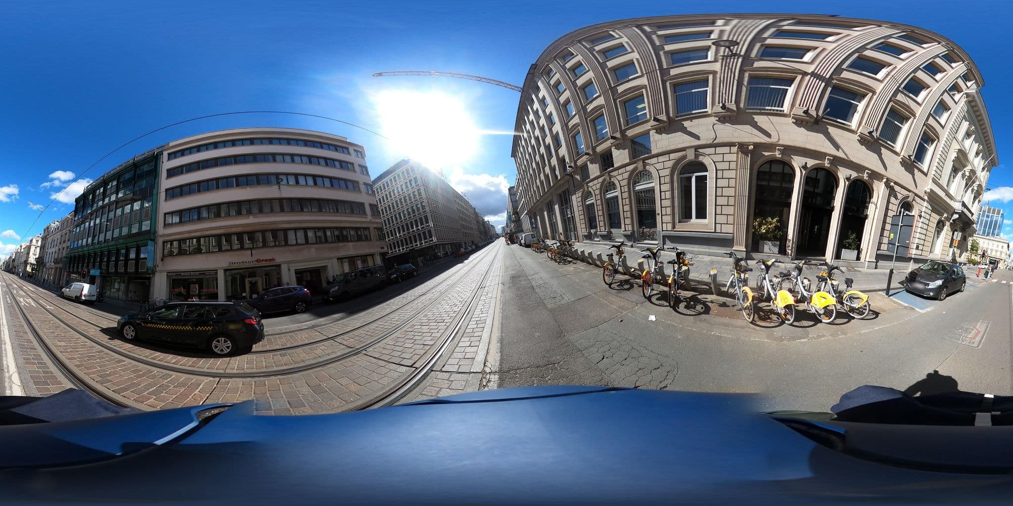 Street view near Motel One Bar, Saint-Josse-ten-Noode — © thierry1030 (CC BY-SA · Mapillary)