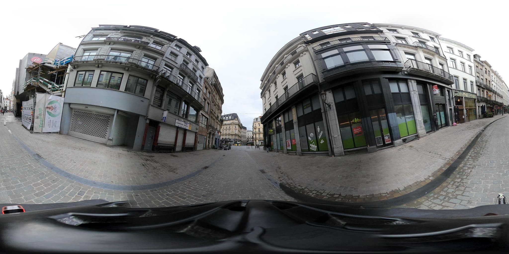 Street view near Grand central apartments, Brussels — © RaphaelPasLoin (CC BY-SA · Mapillary)