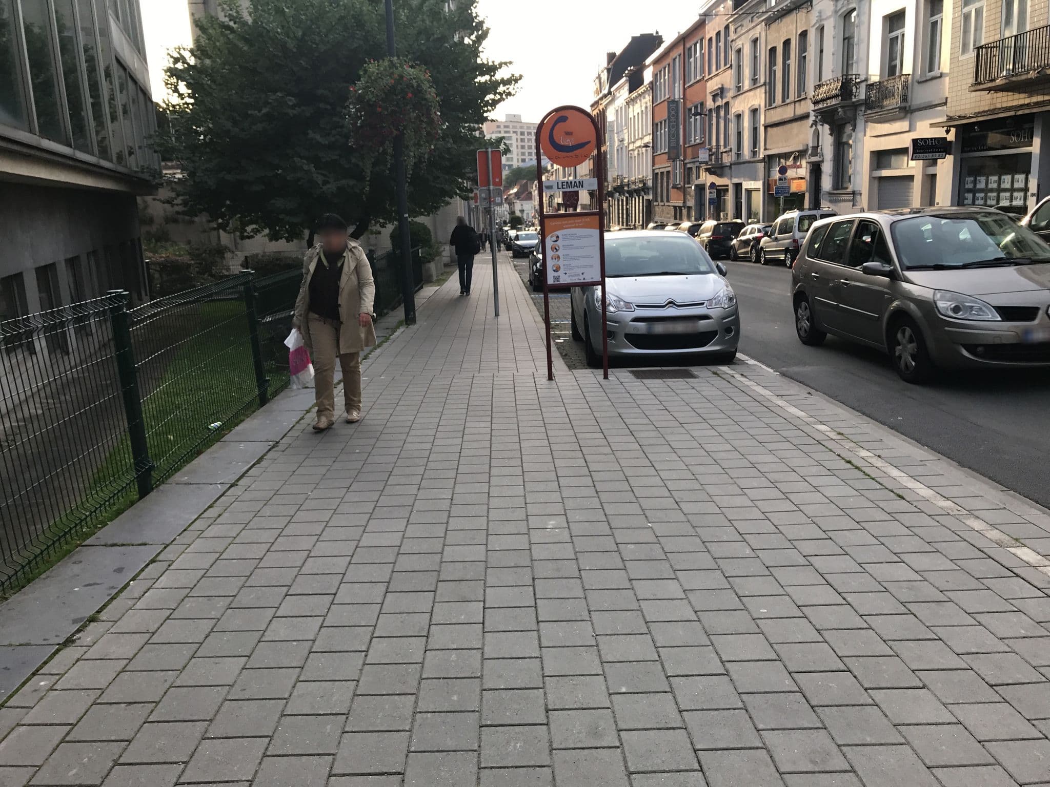 Street view near Auberge d'etterbeek, Etterbeek — © yubin (CC BY-SA · Mapillary)