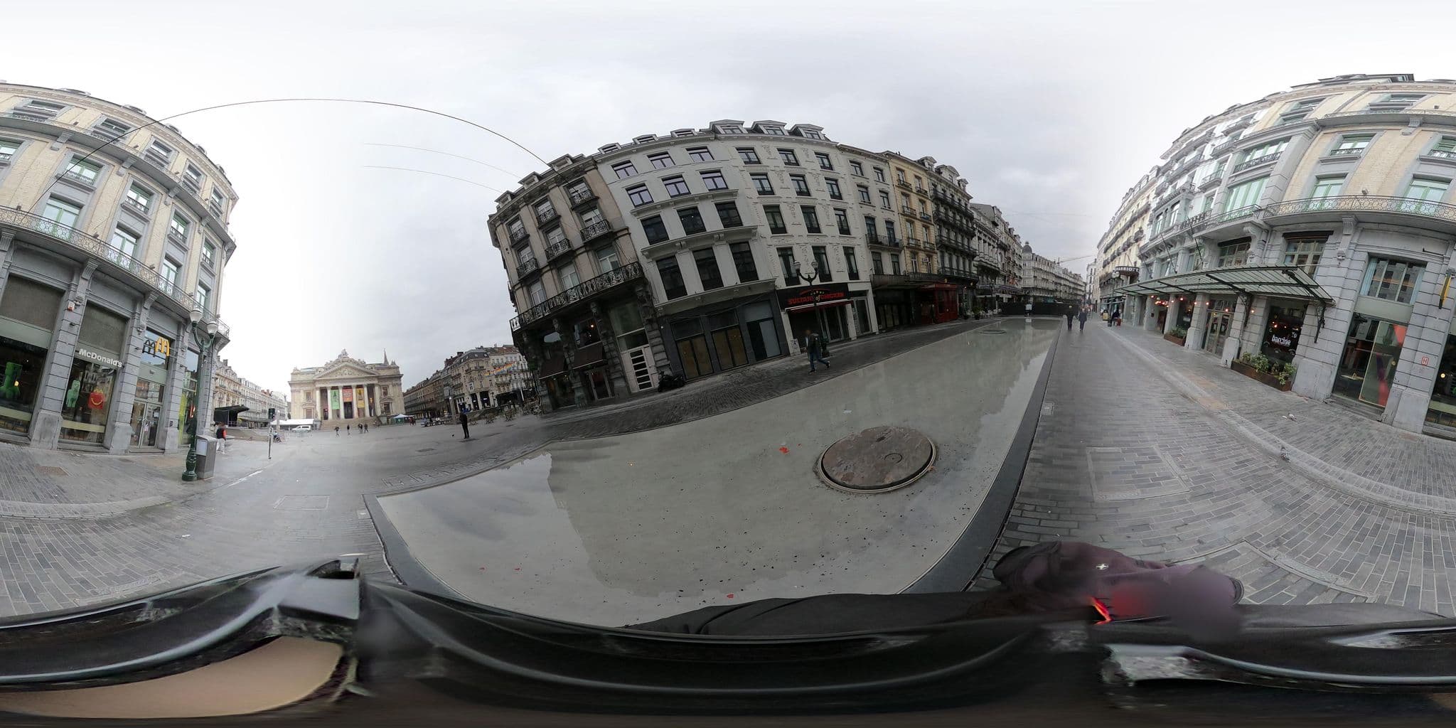 Street view near Brussels Marriott Hotel Grand Place, Brussels — © RaphaelPasLoin (CC BY-SA · Mapillary)