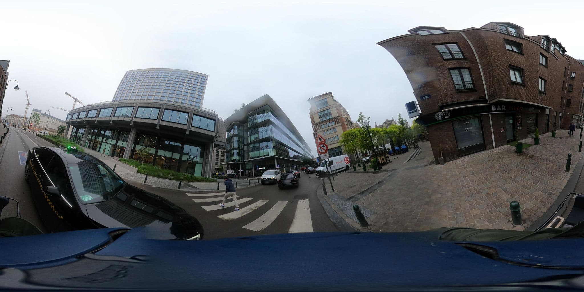 Street view near Apartments Downtown Residence, Brussels — © thierry1030 (CC BY-SA · Mapillary)