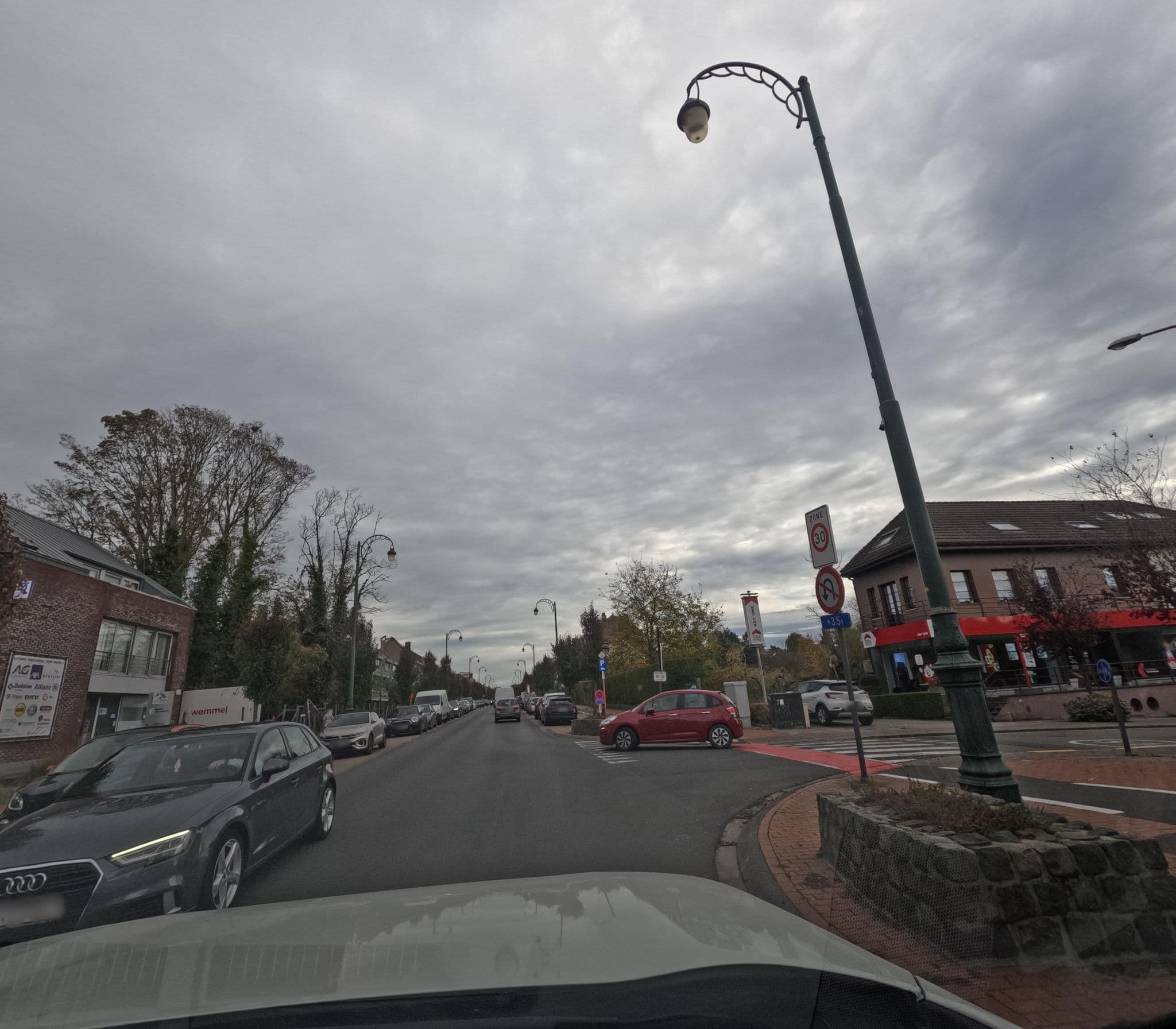 Street view near Brussels Expo Apartment, Wemmel — © filipc (CC BY-SA · Mapillary)