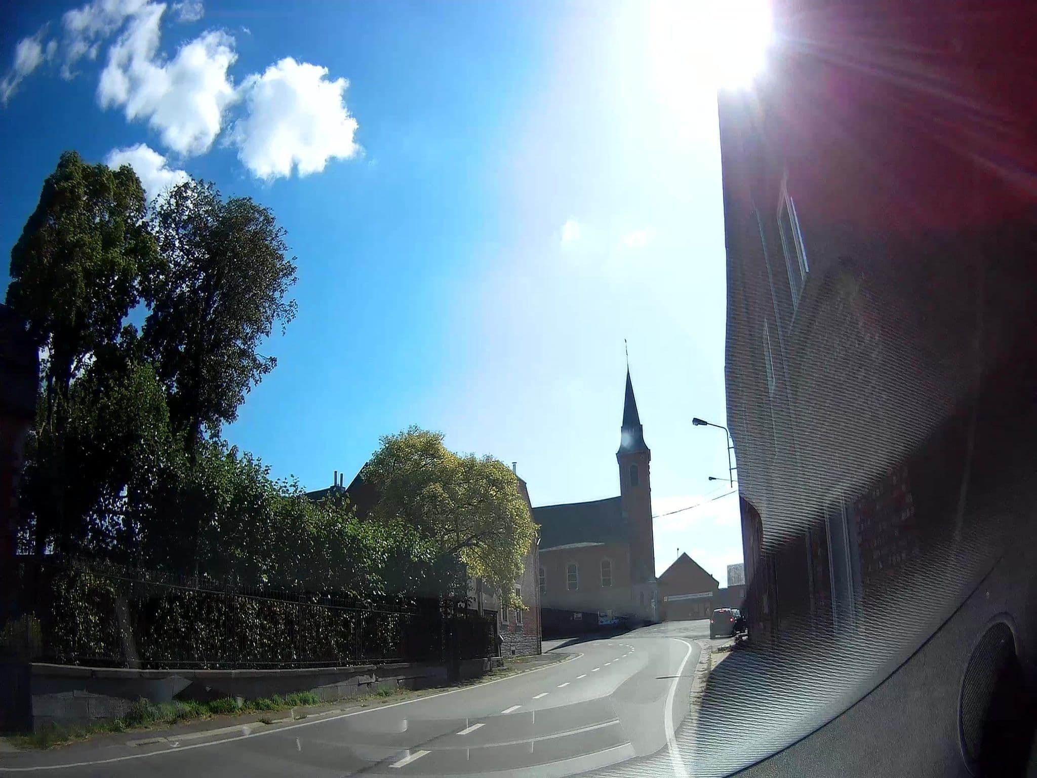 Street view near Delhaise, Agimont — © fuchserl (CC BY-SA · Mapillary)